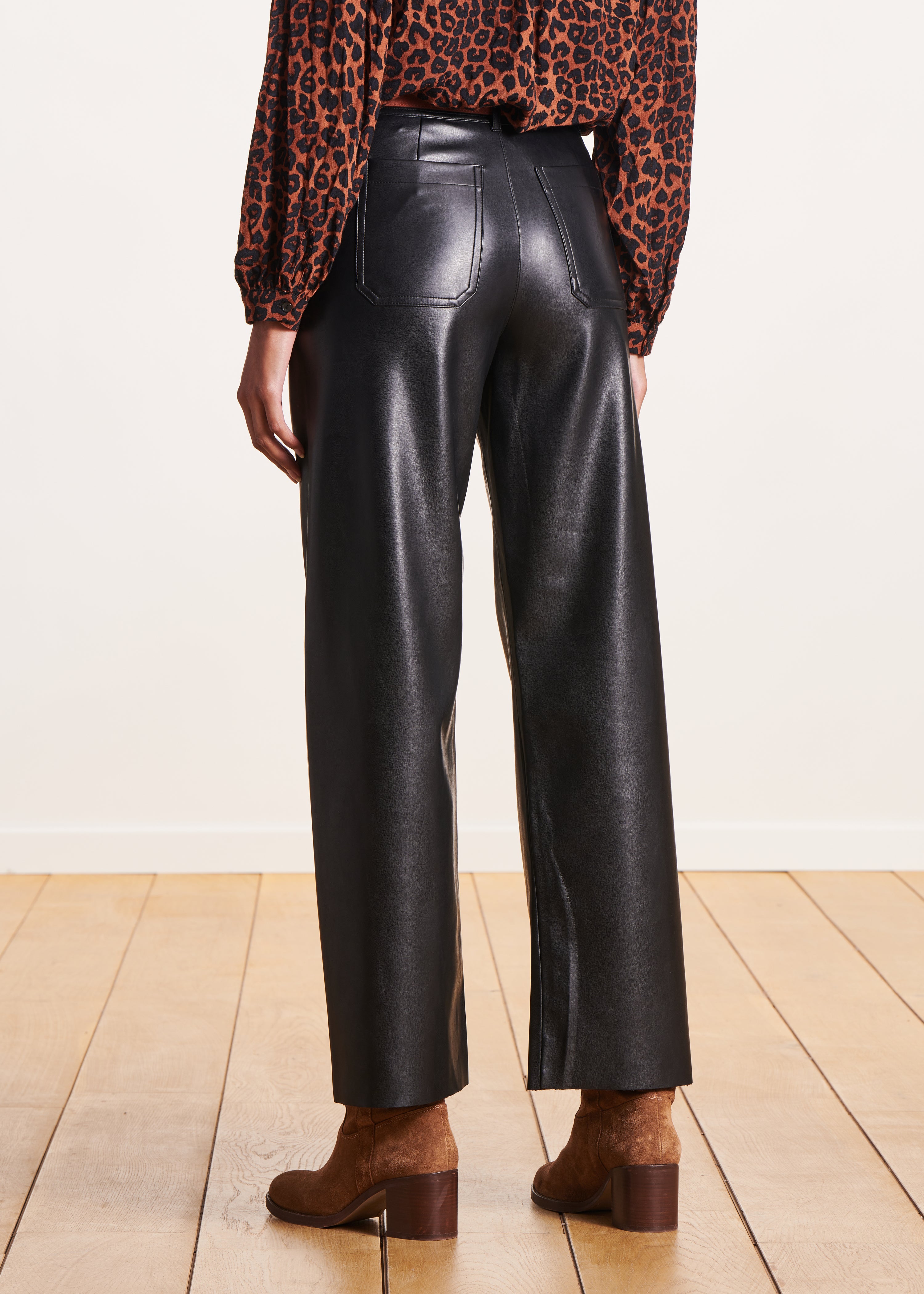 black wide leg pants