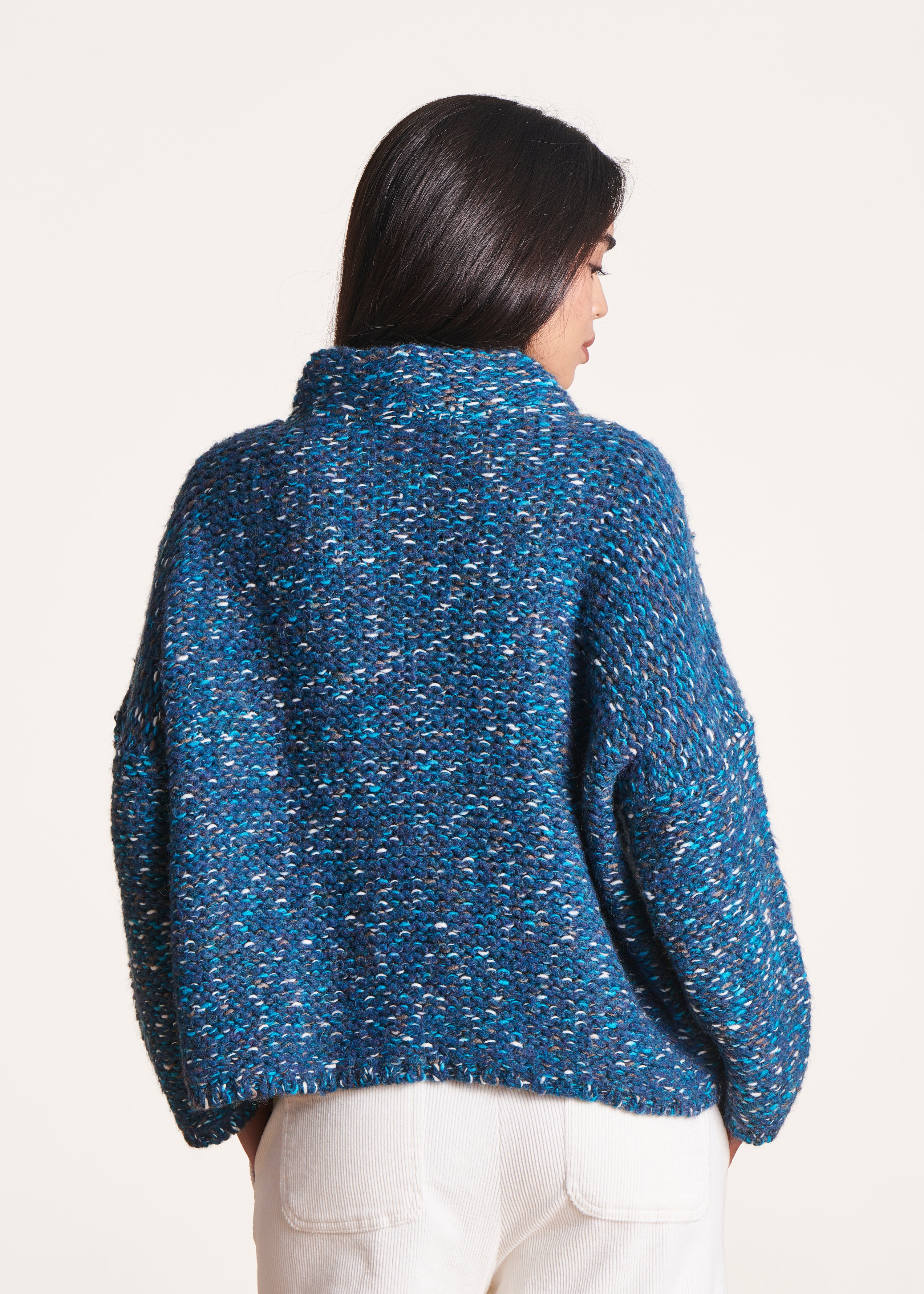 Oversized petrol blue jumper with 3/4-length sleeves in a mock knit