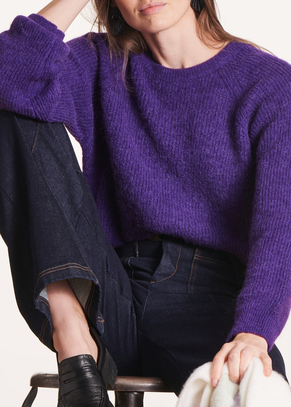Pull violet droit col rond