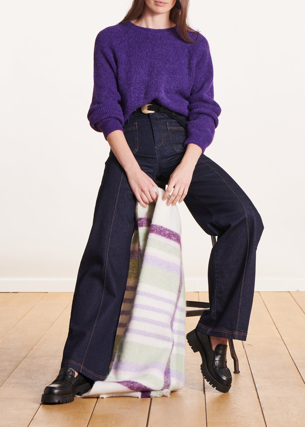 Pull violet droit col rond