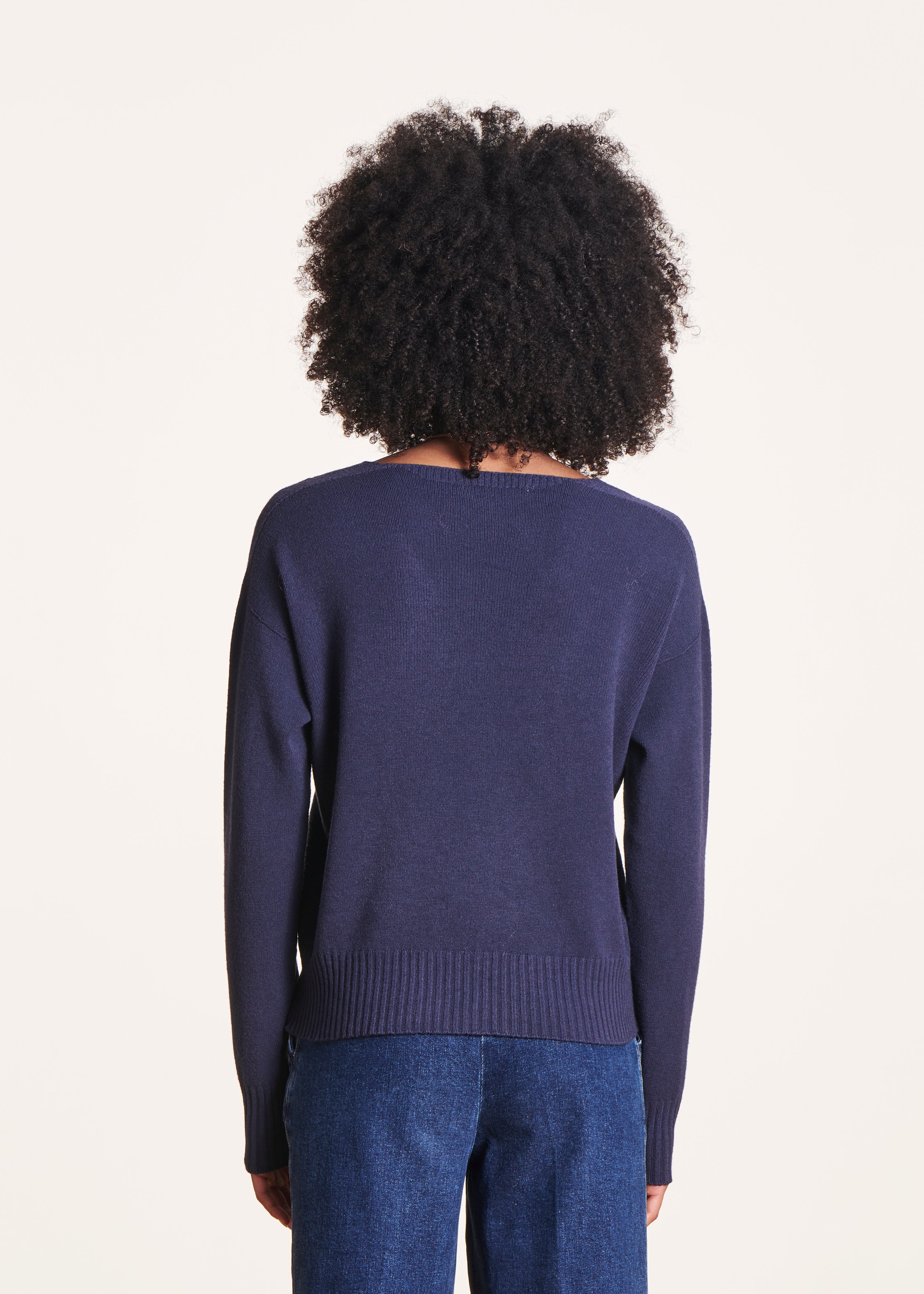 Marineblauer, gerader Pullover mit V-Ausschnitt