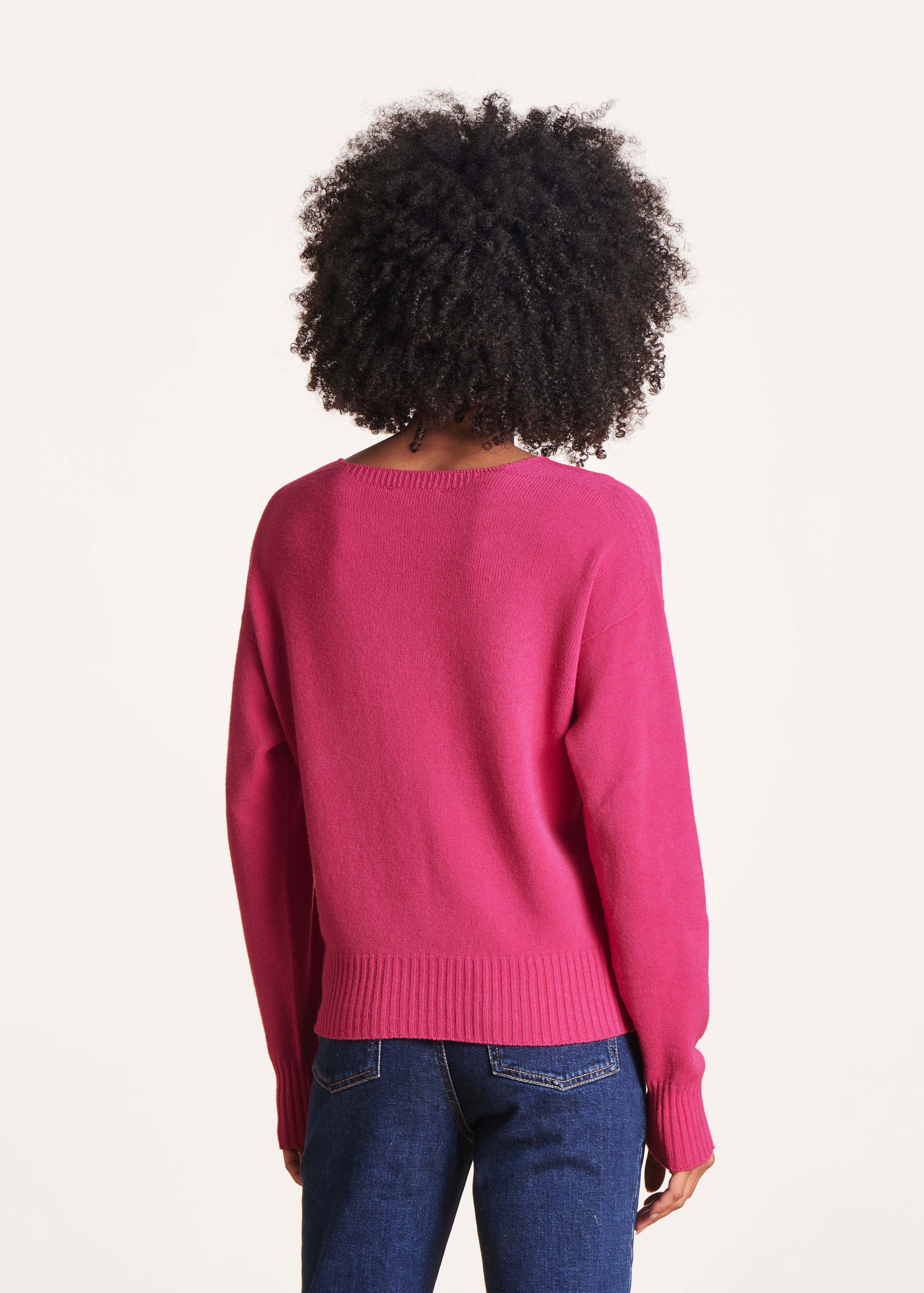 Fuchsia pink V-neck jumper