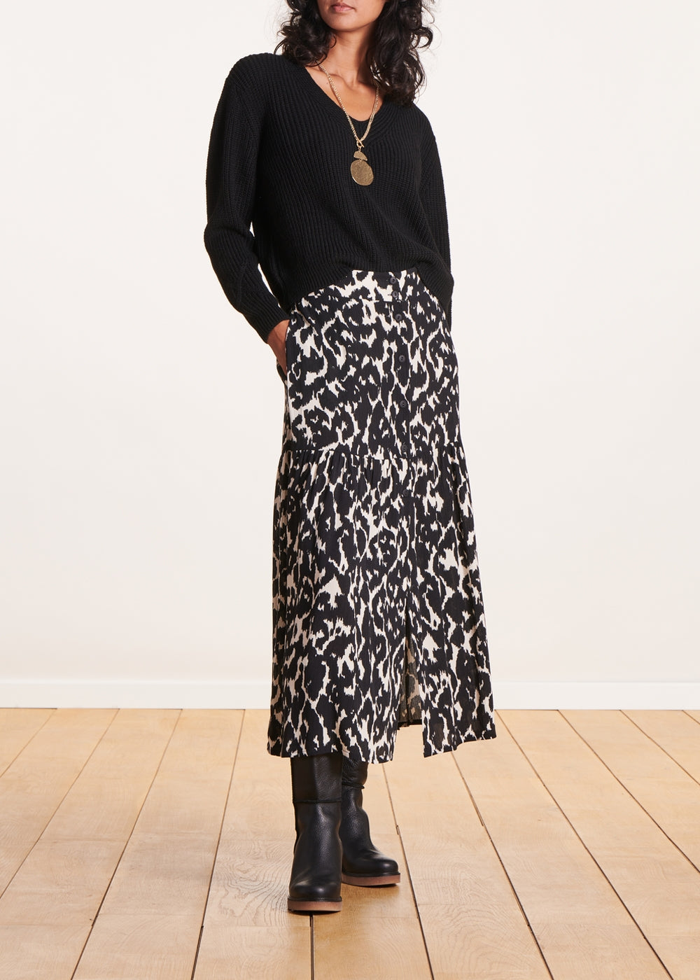 Pull schwarz court col V