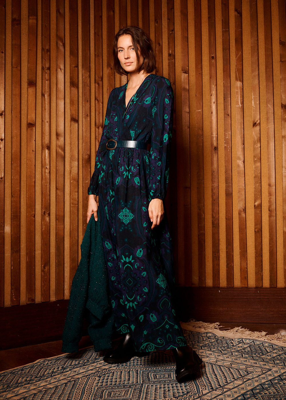 Robe longue cache-cœur à imprimé bleu et vert