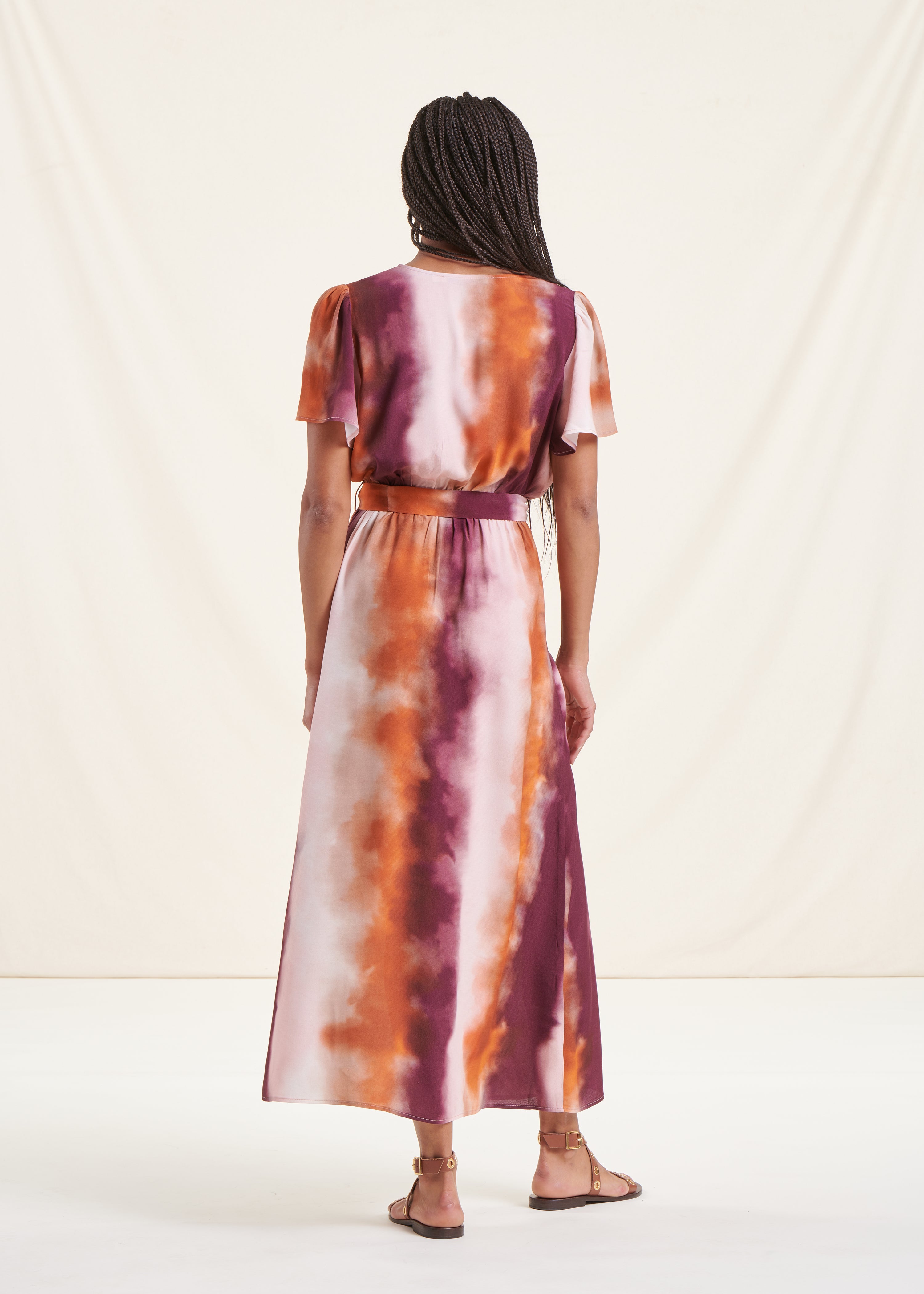 Lange wikkeljurk met tie-dye-print