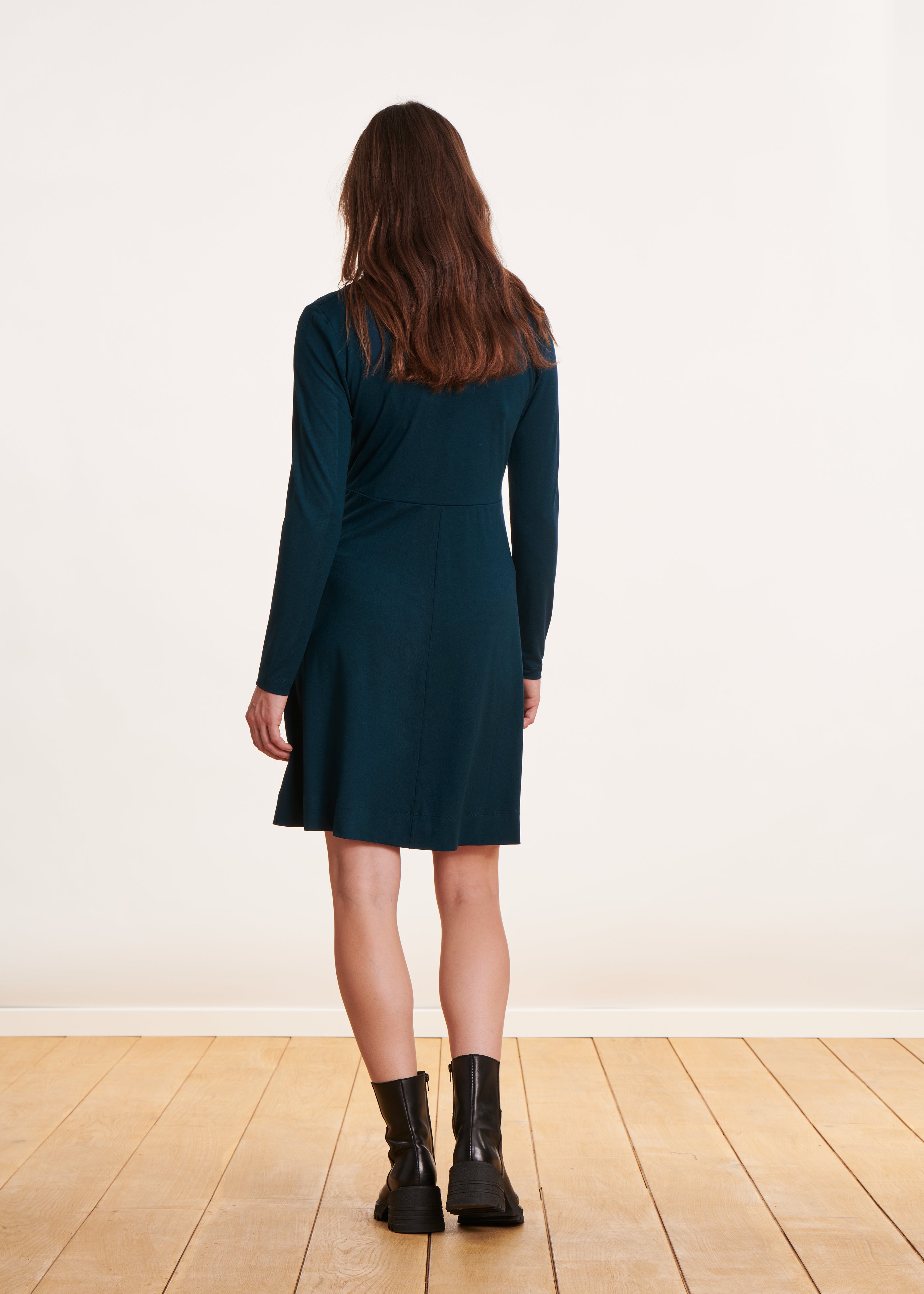 Short fitted petrol blue V-neck dress