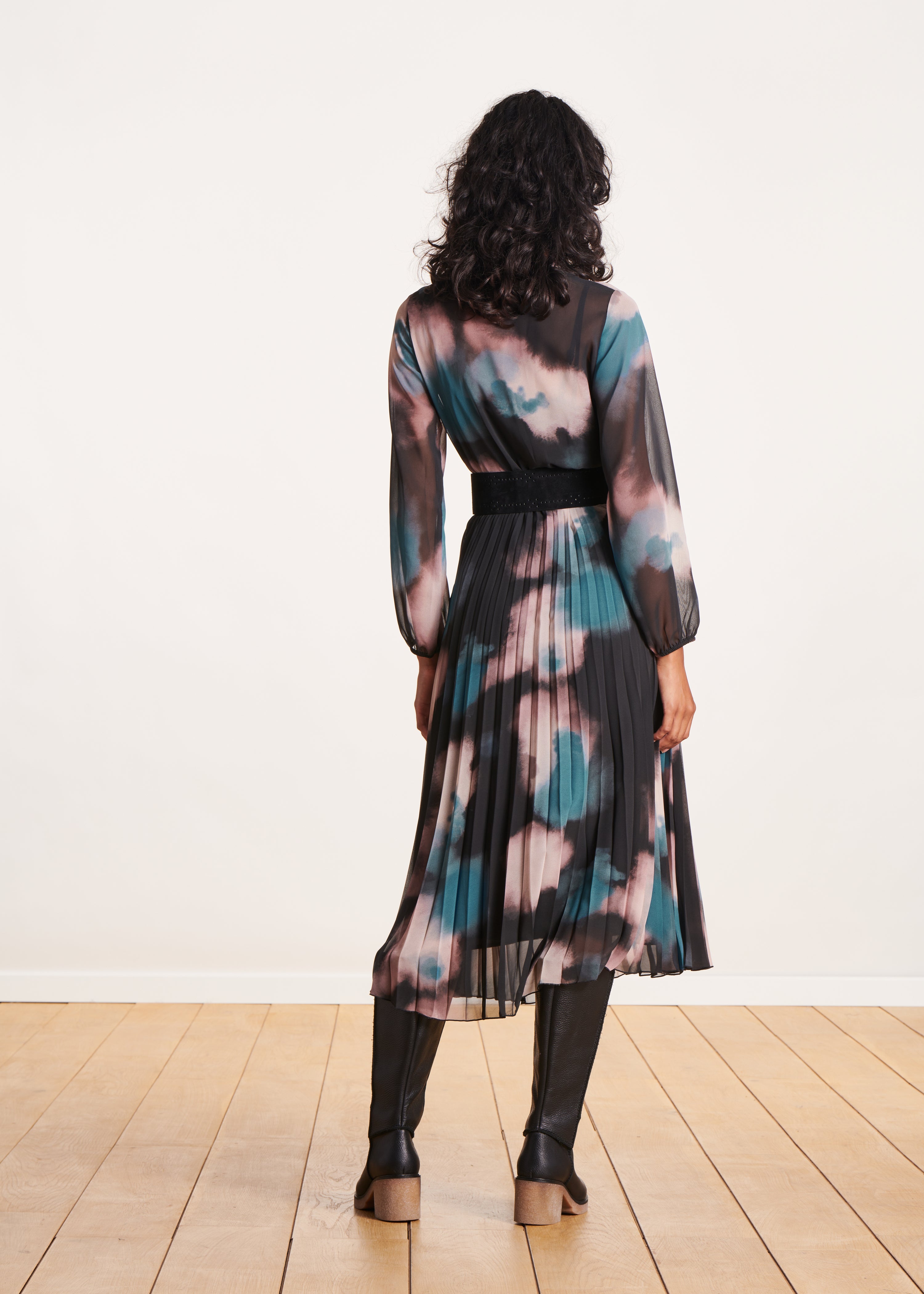 Tie-dye print fitted mid-length dress