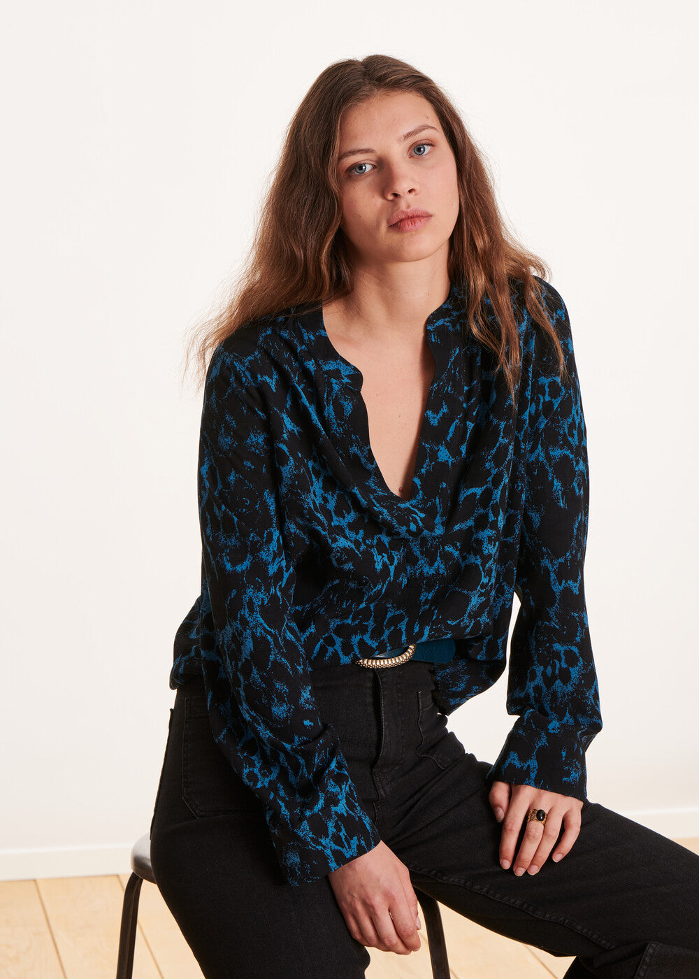 Blue animal print top