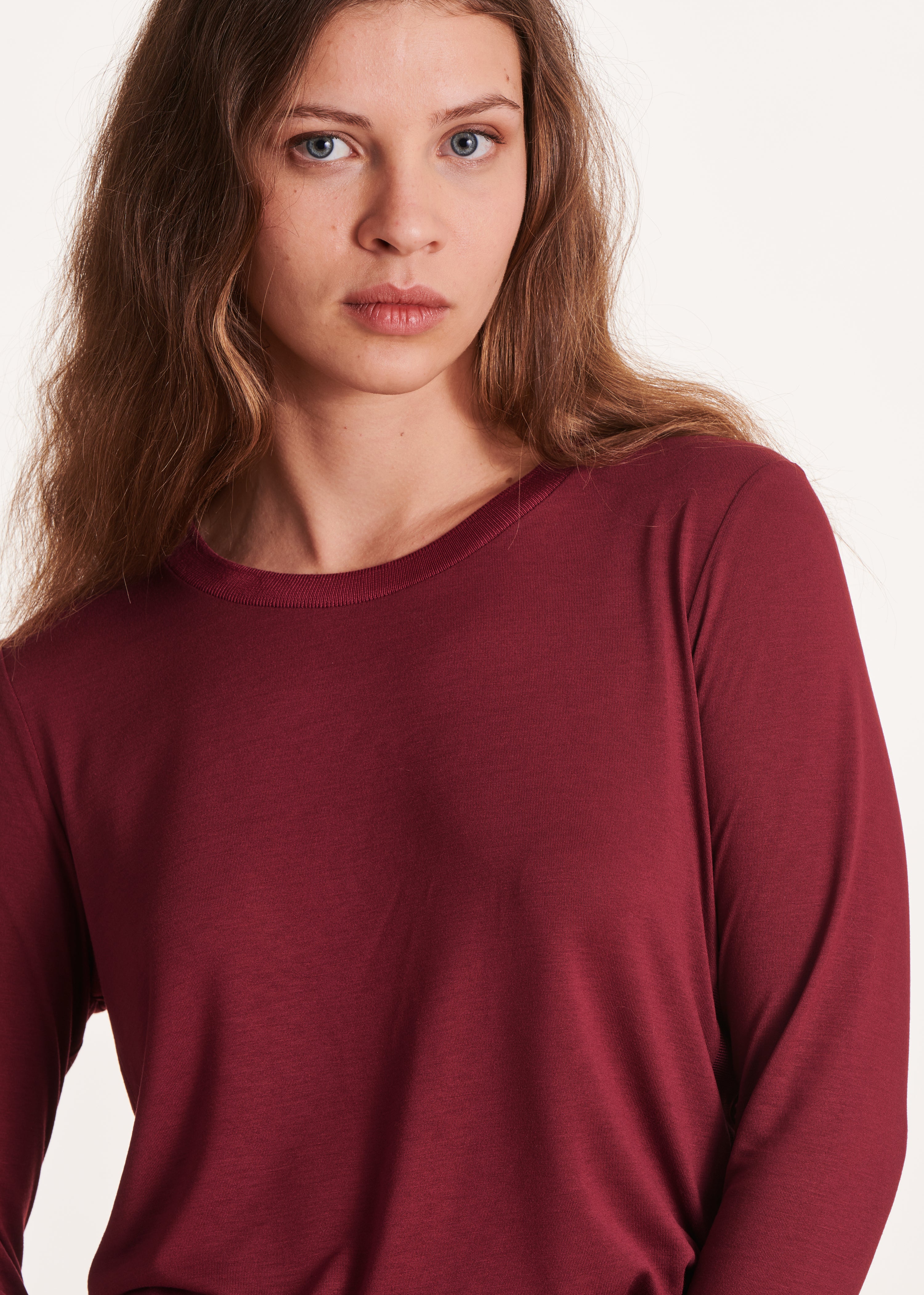 Bordeaux losvallend t-shirt met lange mouwen