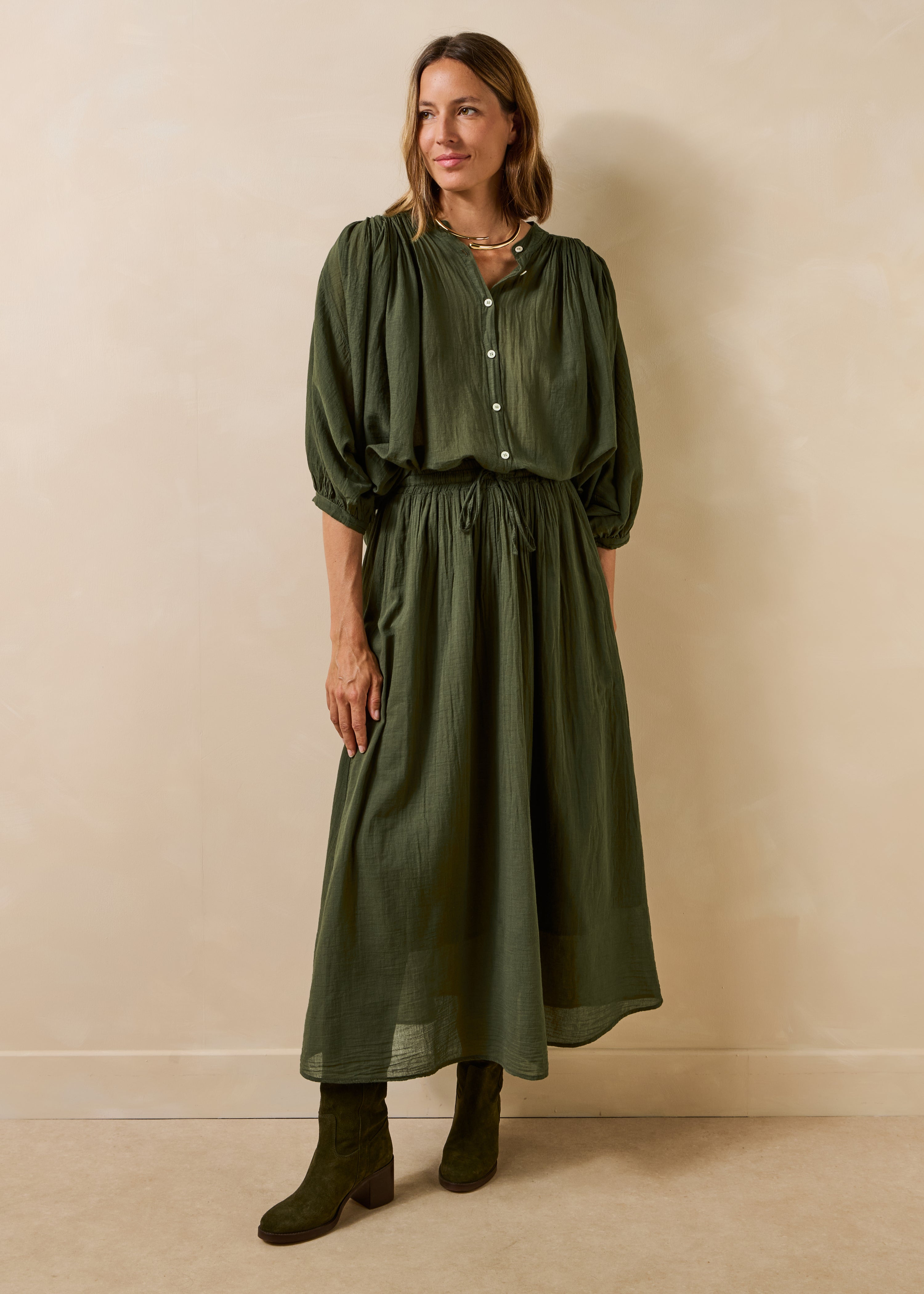 Camicia kaki in voile di cotone fluido