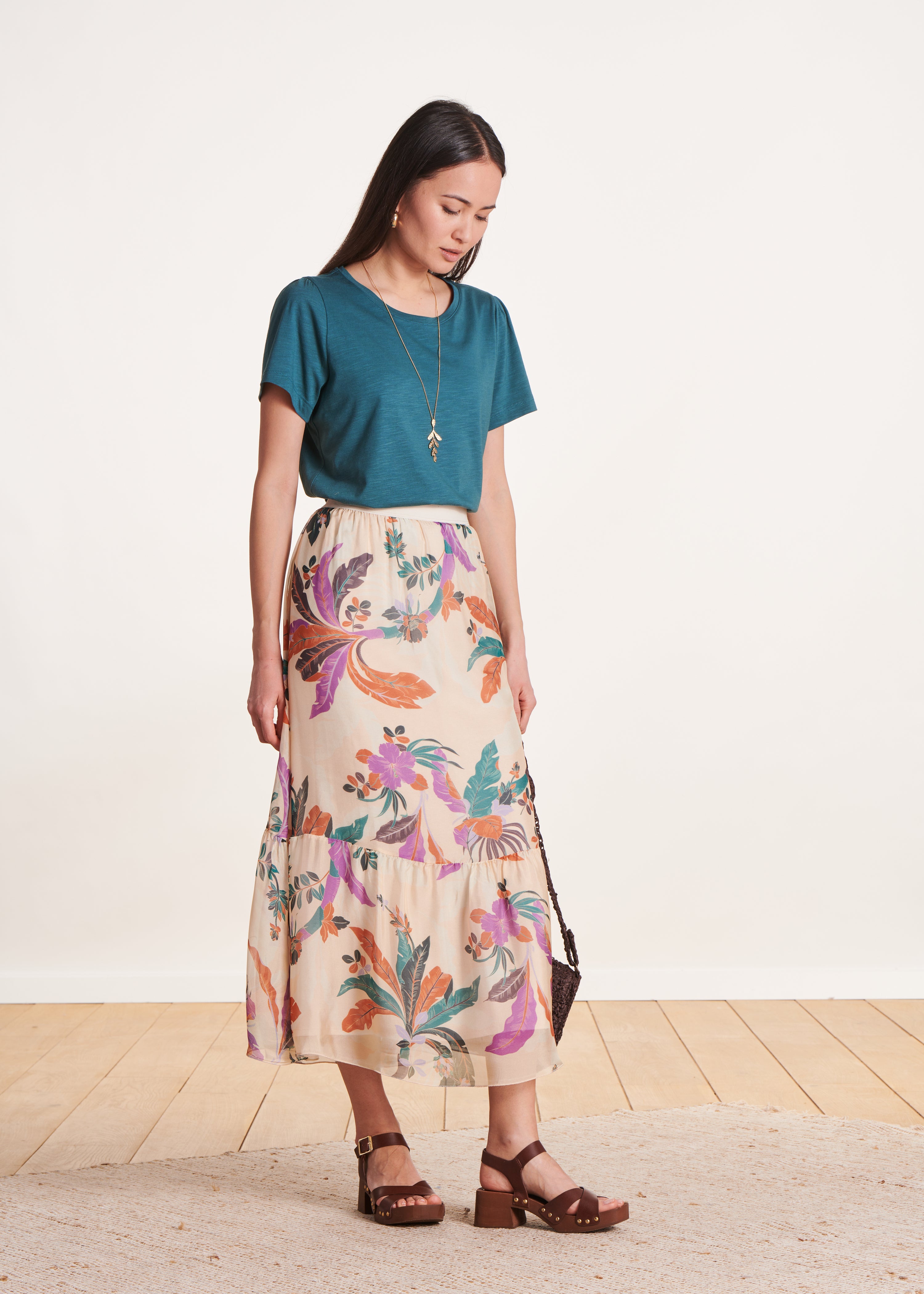 Gonna lunga beige in voile viscosa/seta con stampa floreale La