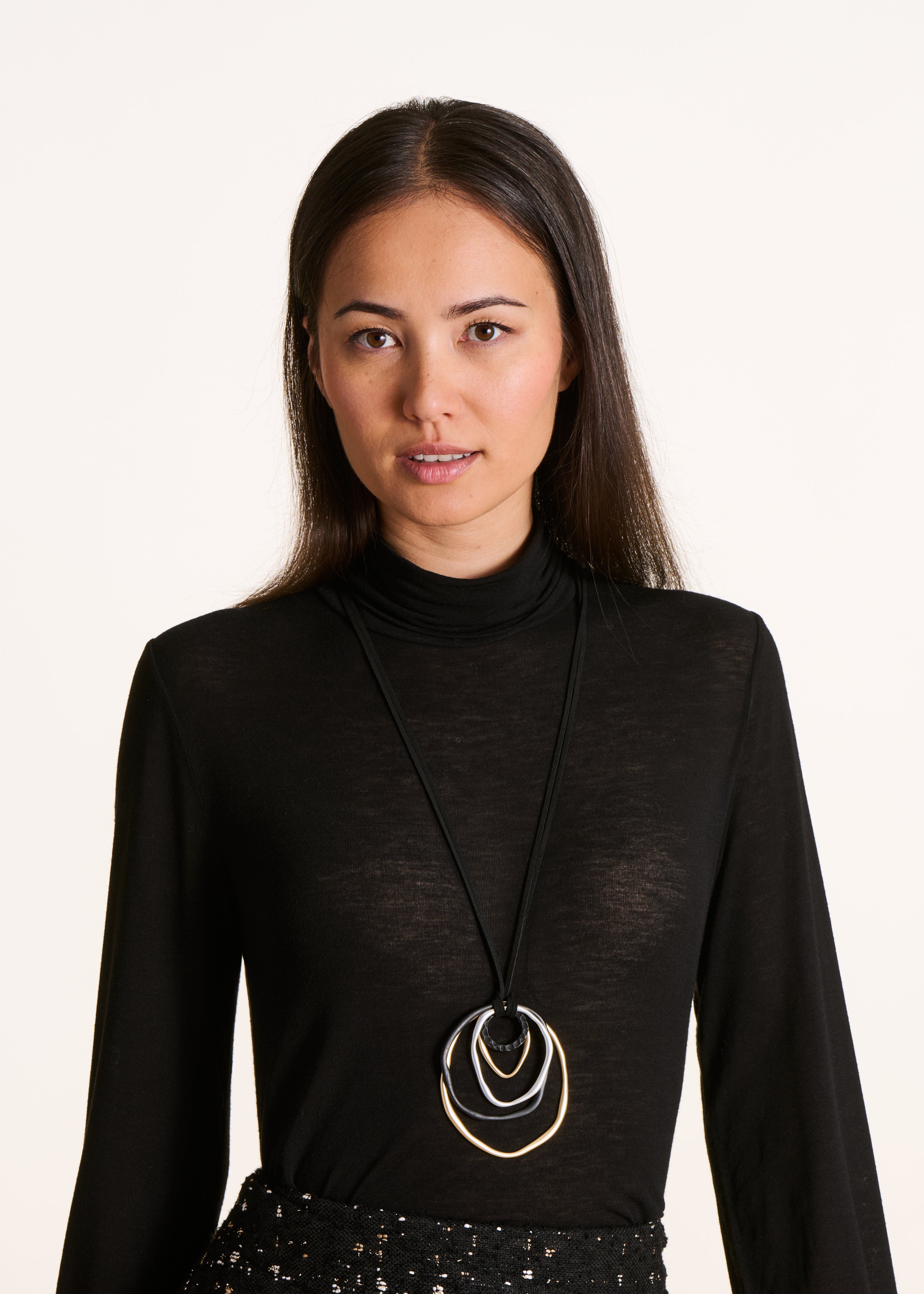 Gold necklace with fabric chain