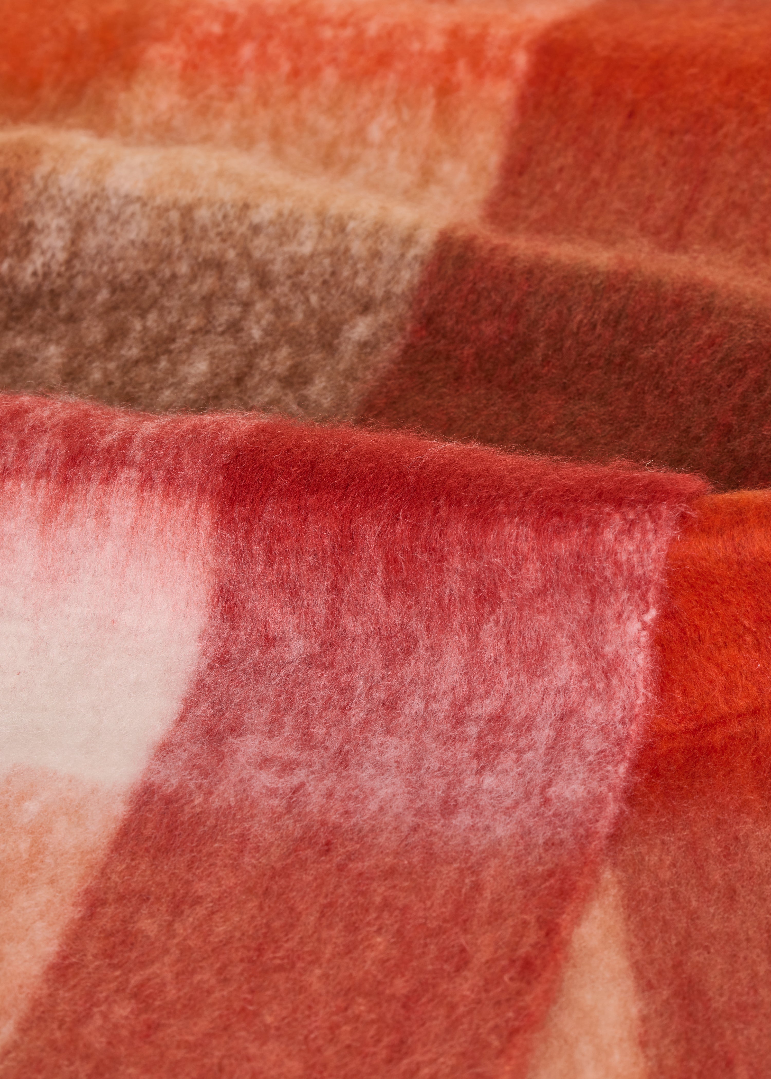 Écharpe à carreaux rouge