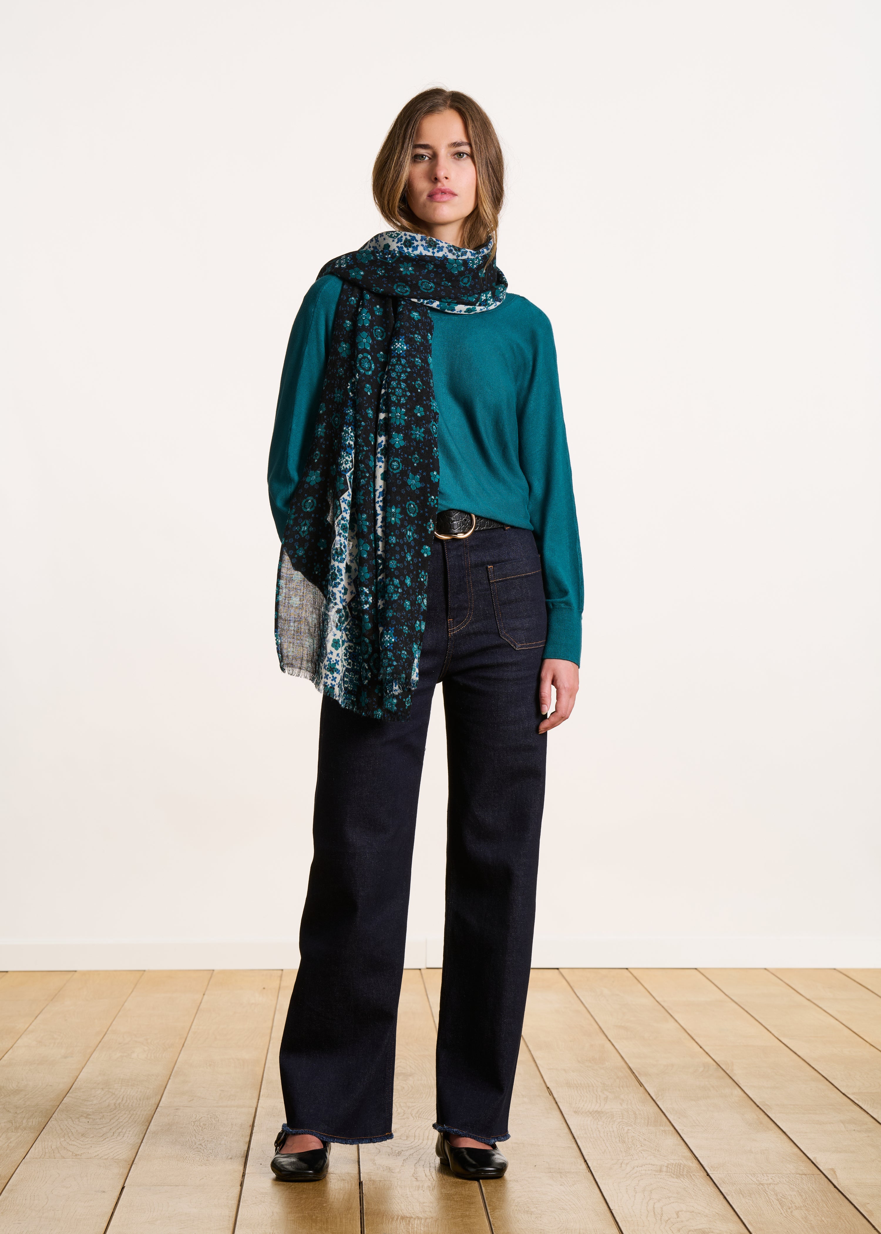 Écharpe bleu pétrole en laine à imprimé