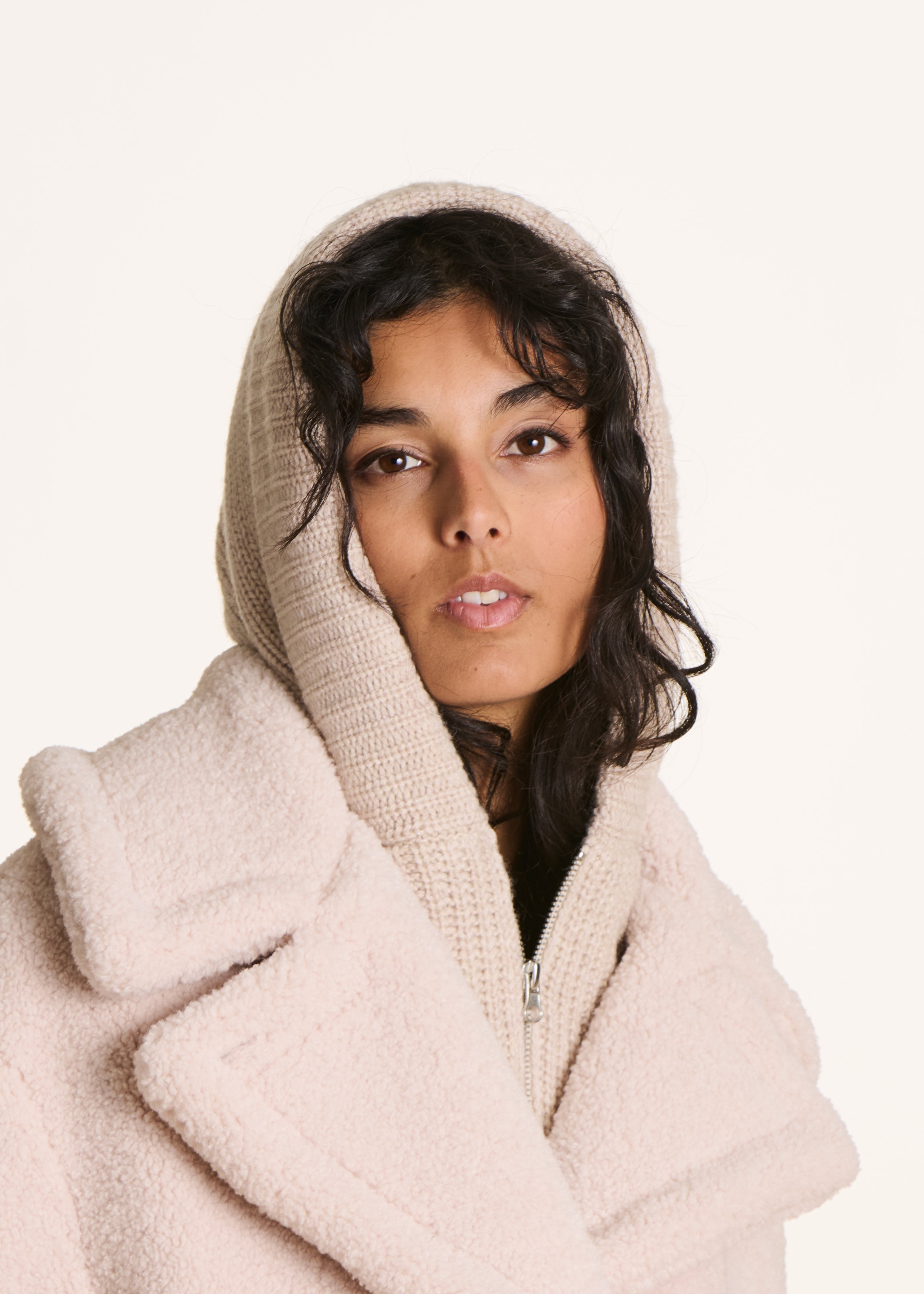 Capuche tricotée oversize beige