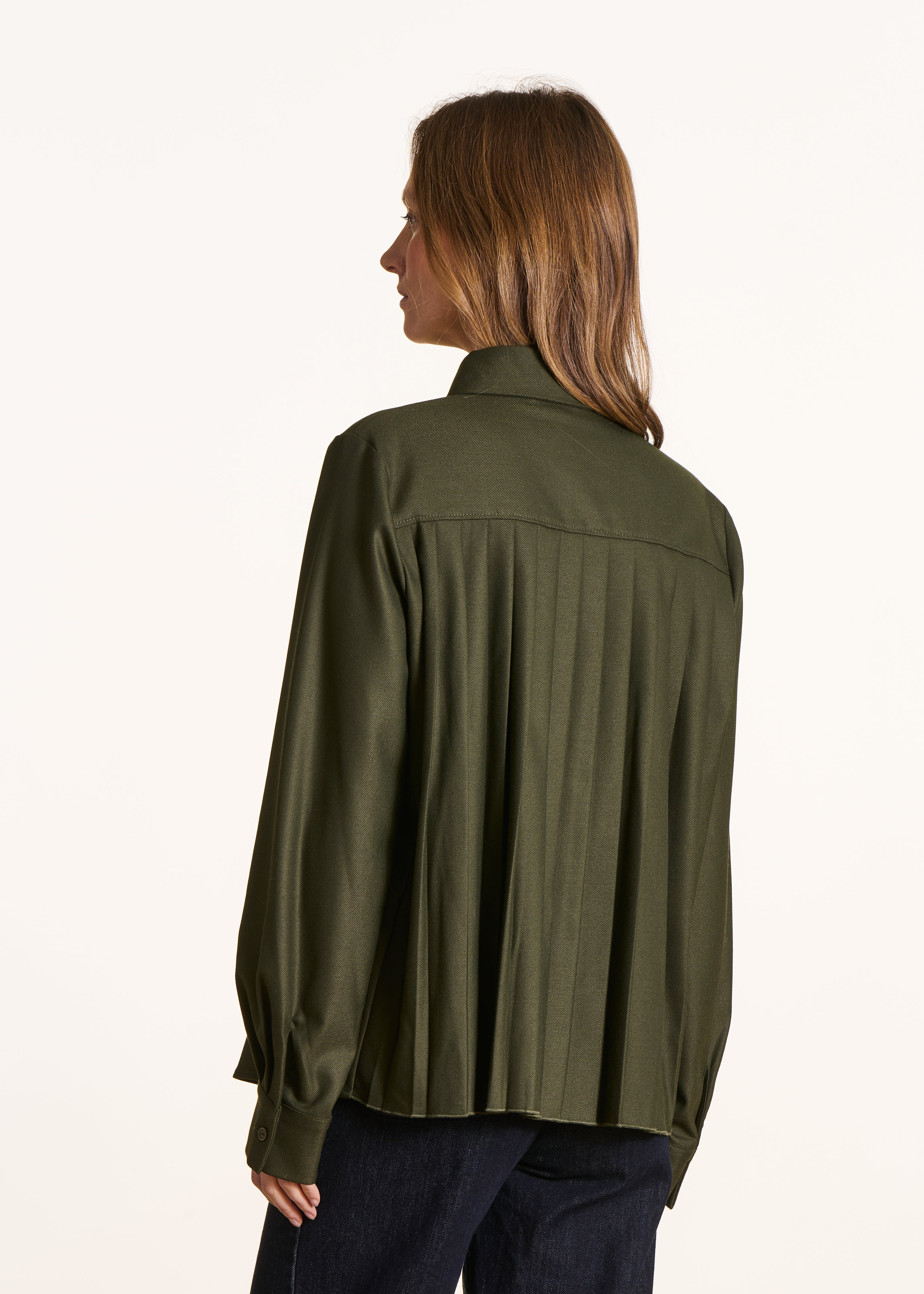 Chemise kaki en flanelle dos plissé