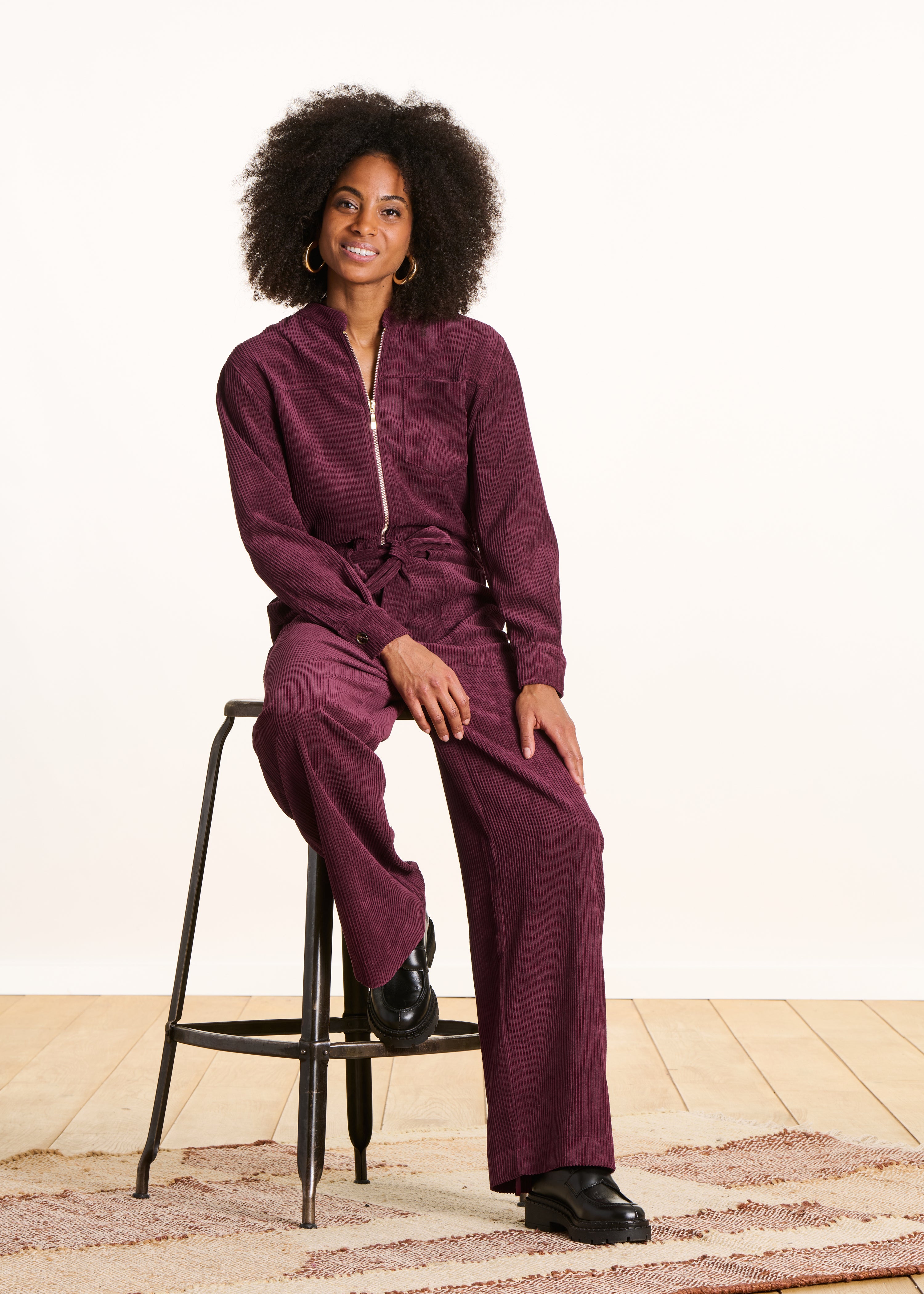 Combinaison pantalon en velours côtelé bordeaux