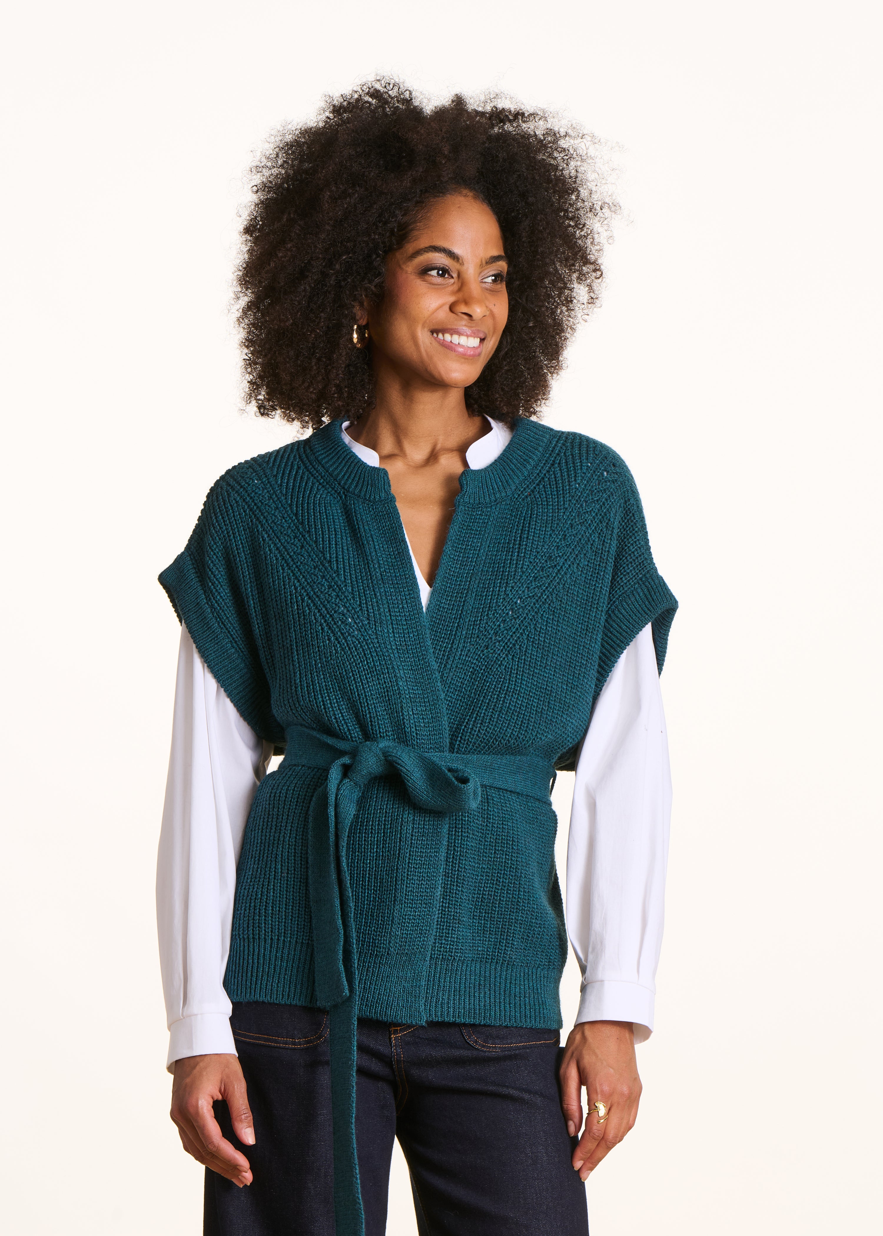 Belted cardigan in petrol blue beaded rib knit La Fée Maraboutée