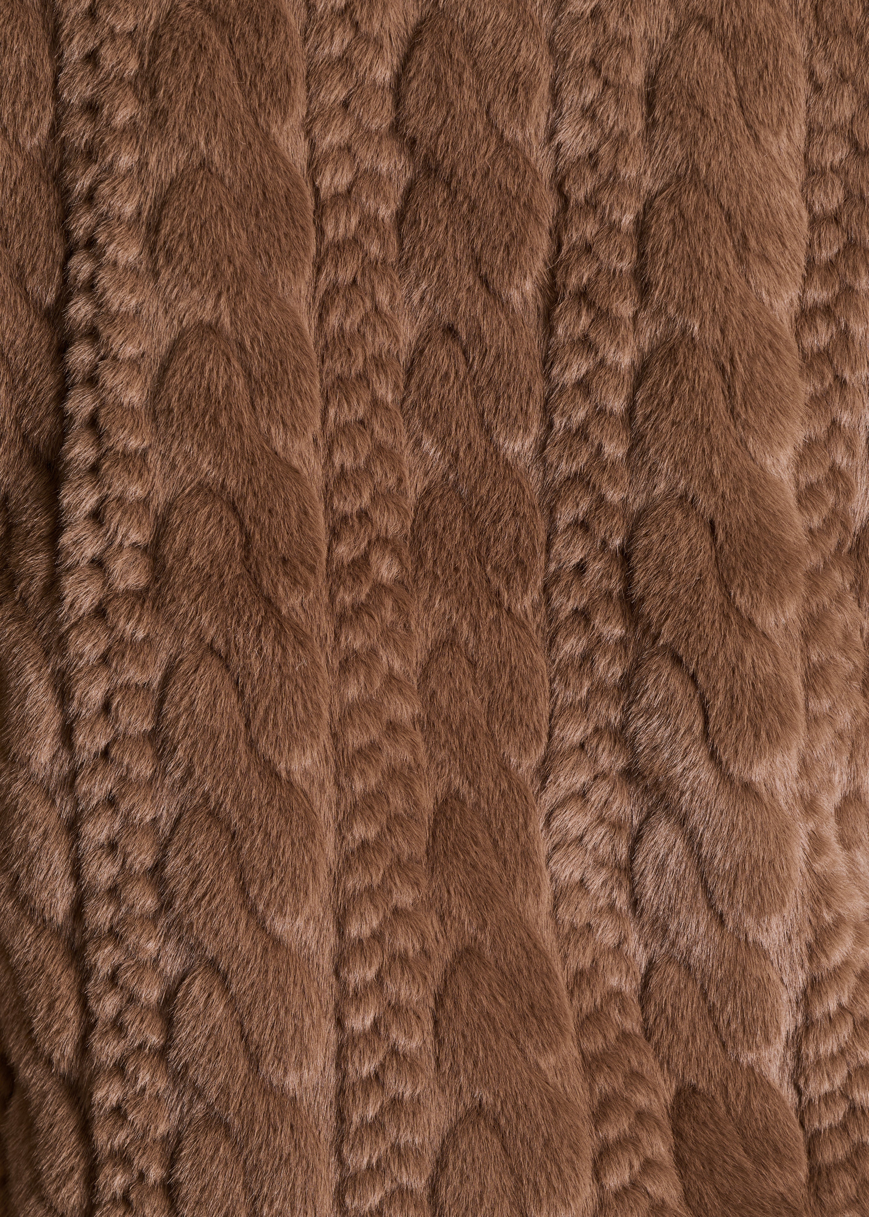 Short brown coat in faux fur