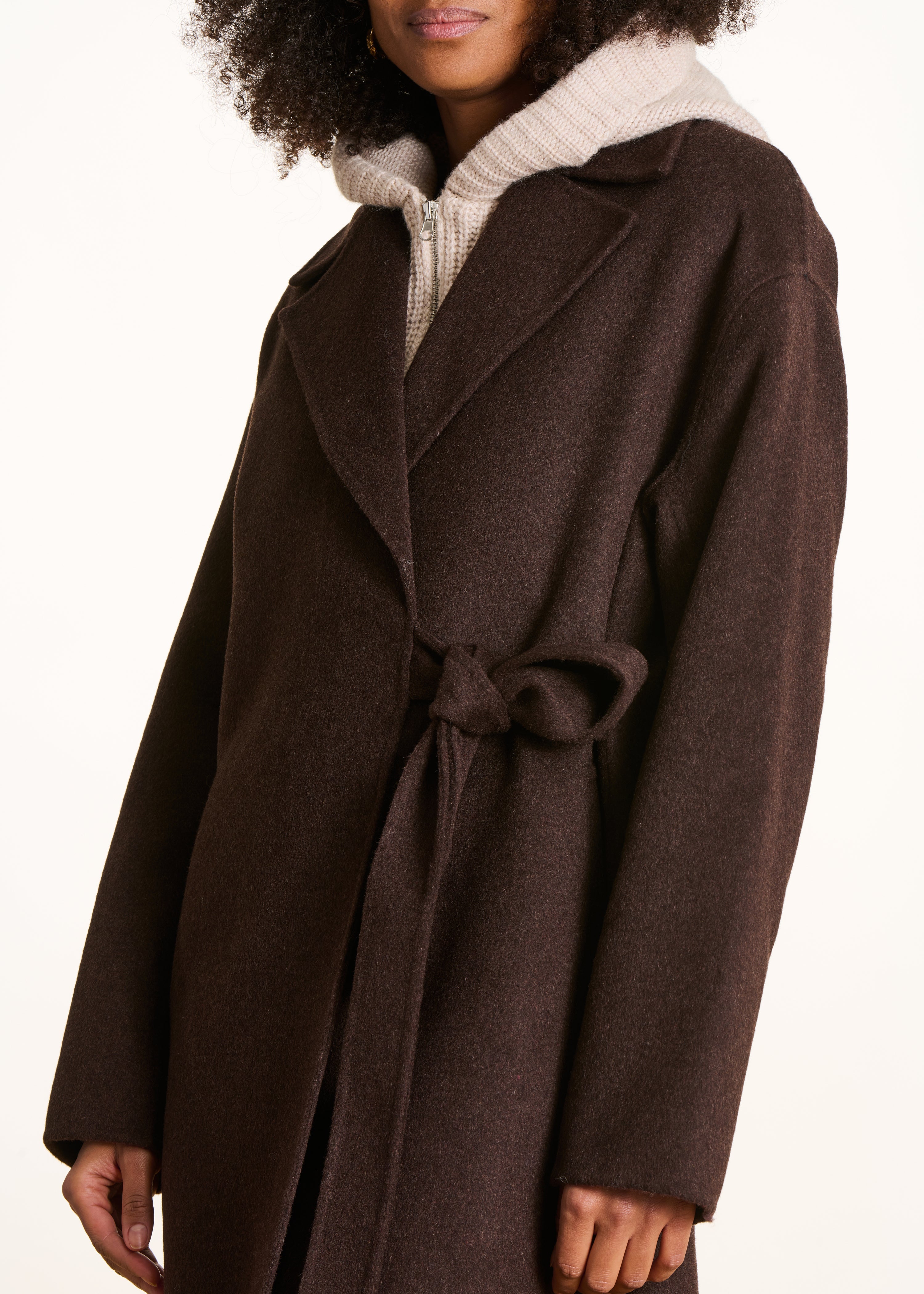 Brauner langer Oversize-Mantel aus Wolle