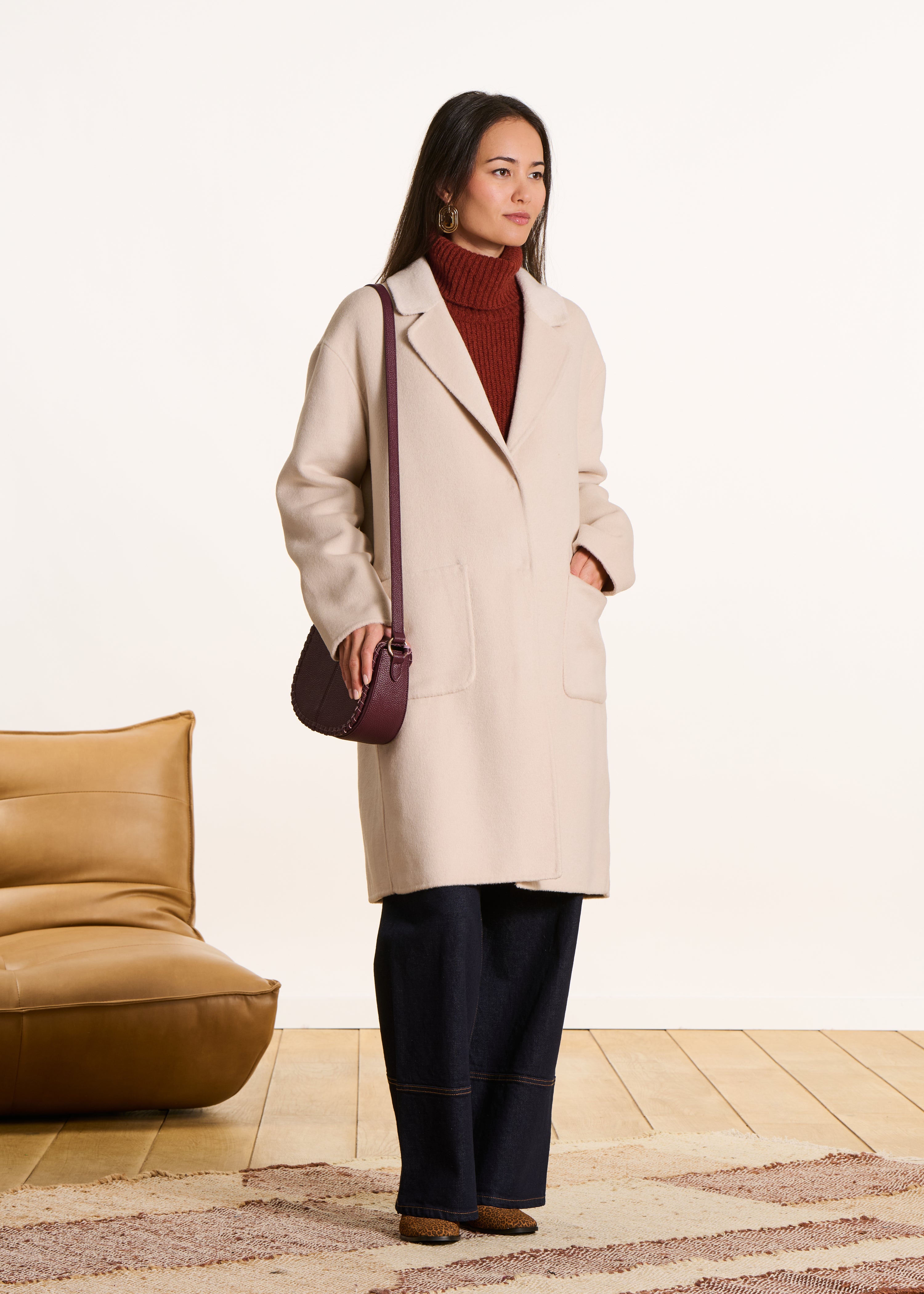 Manteau mi-long écru en laine