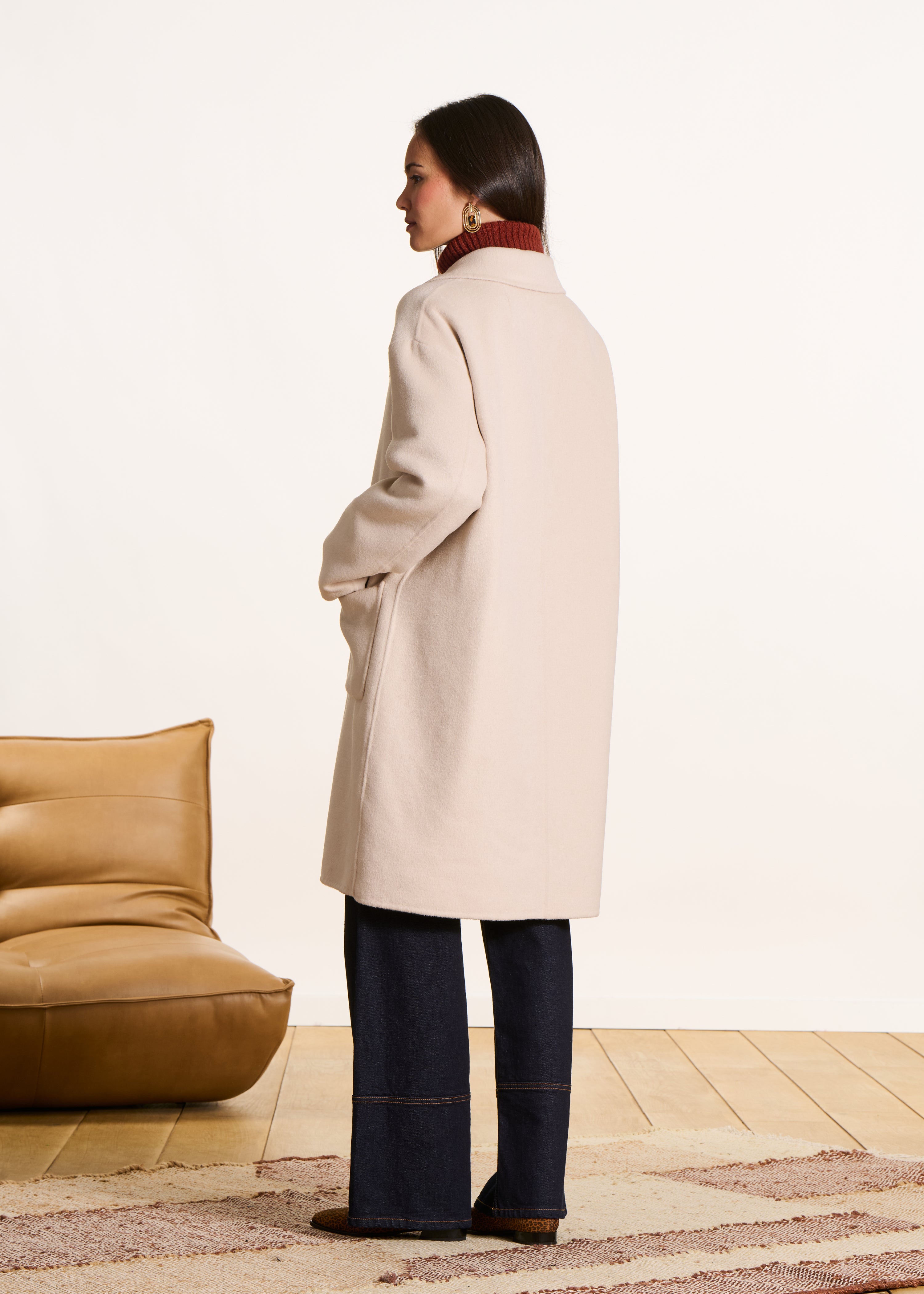Manteau mi-long écru en laine