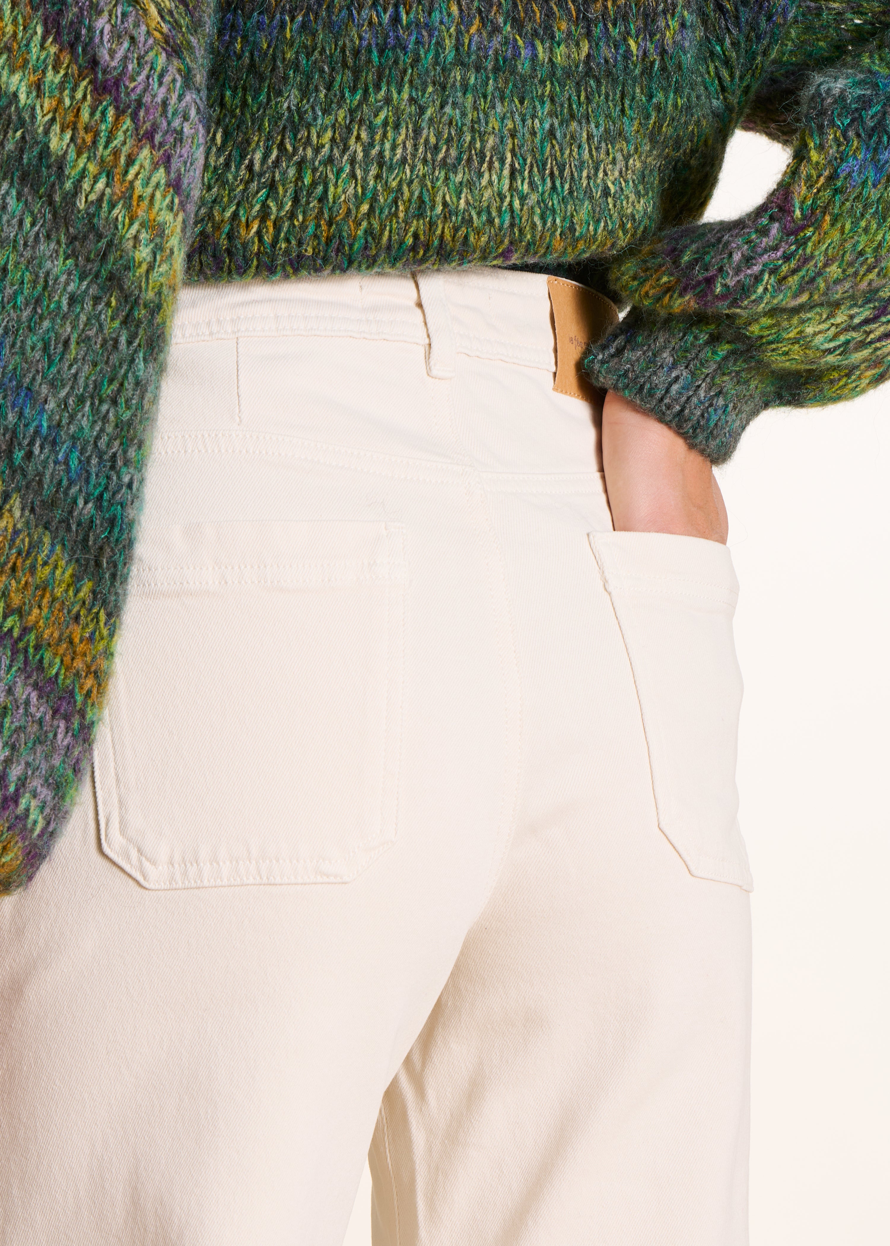 Jean large écru en coton biologique