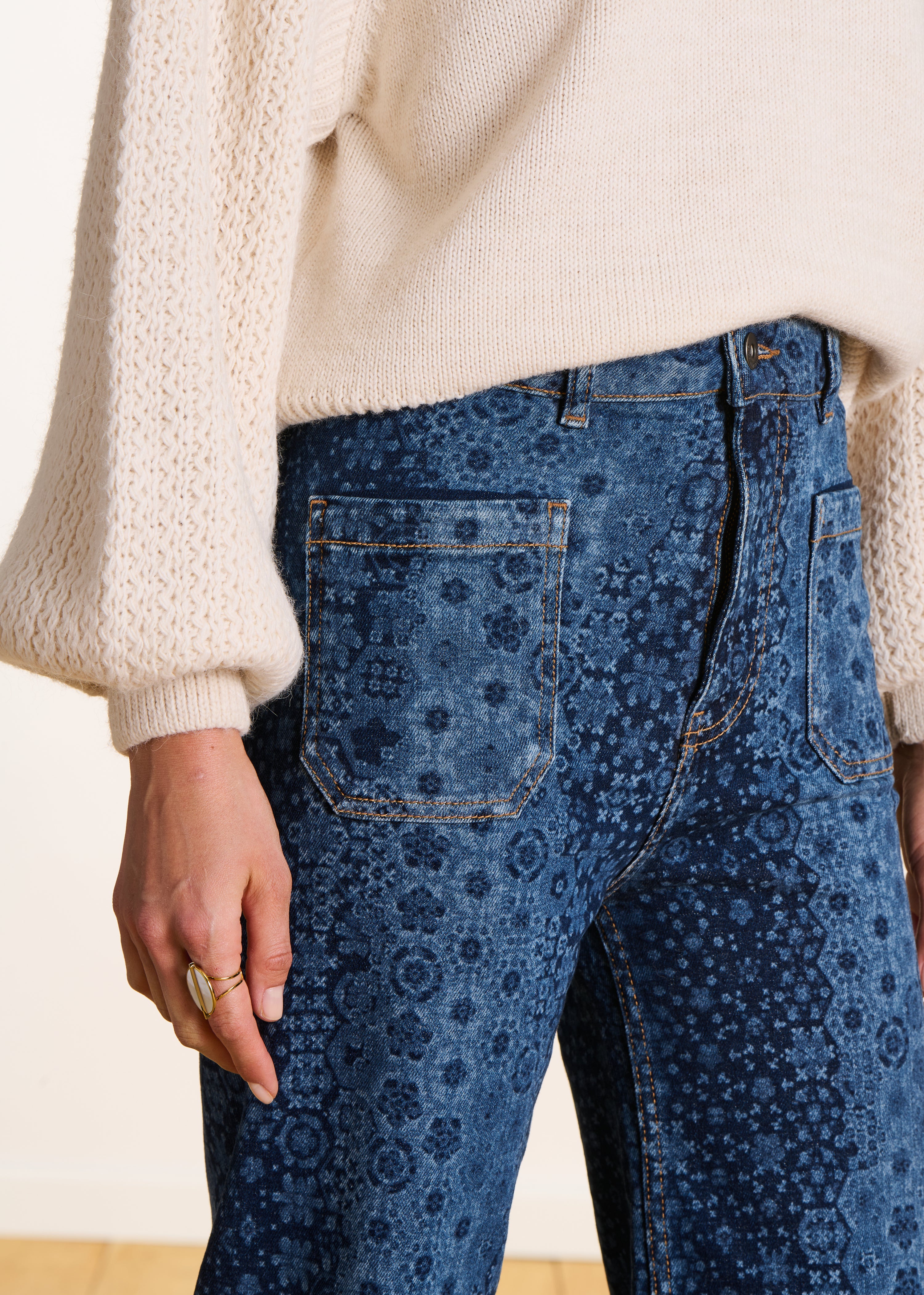 Jean flare imprimé taille haute en coton biologique
