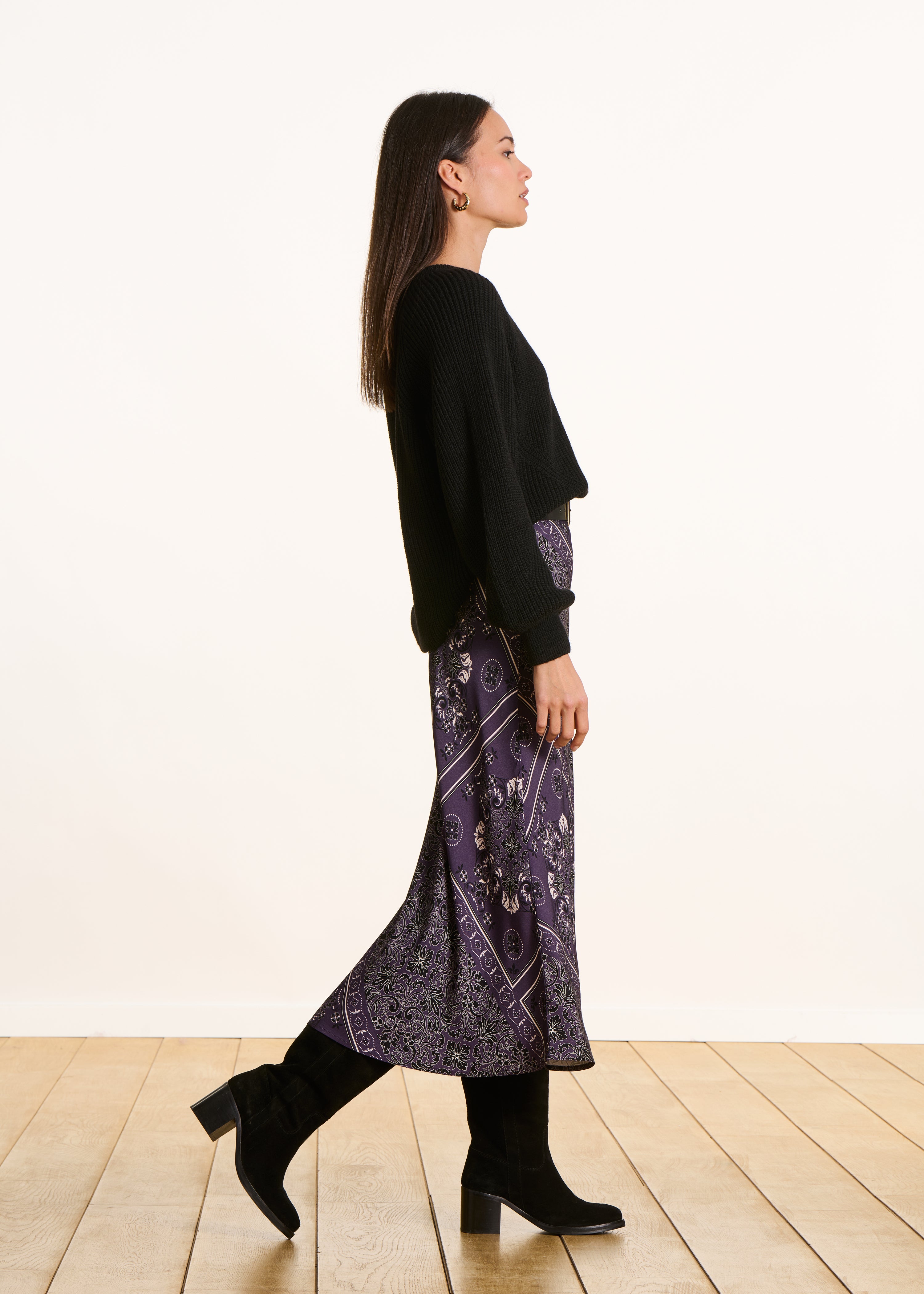 Jupe fluide en twill prune à imprimé foulard