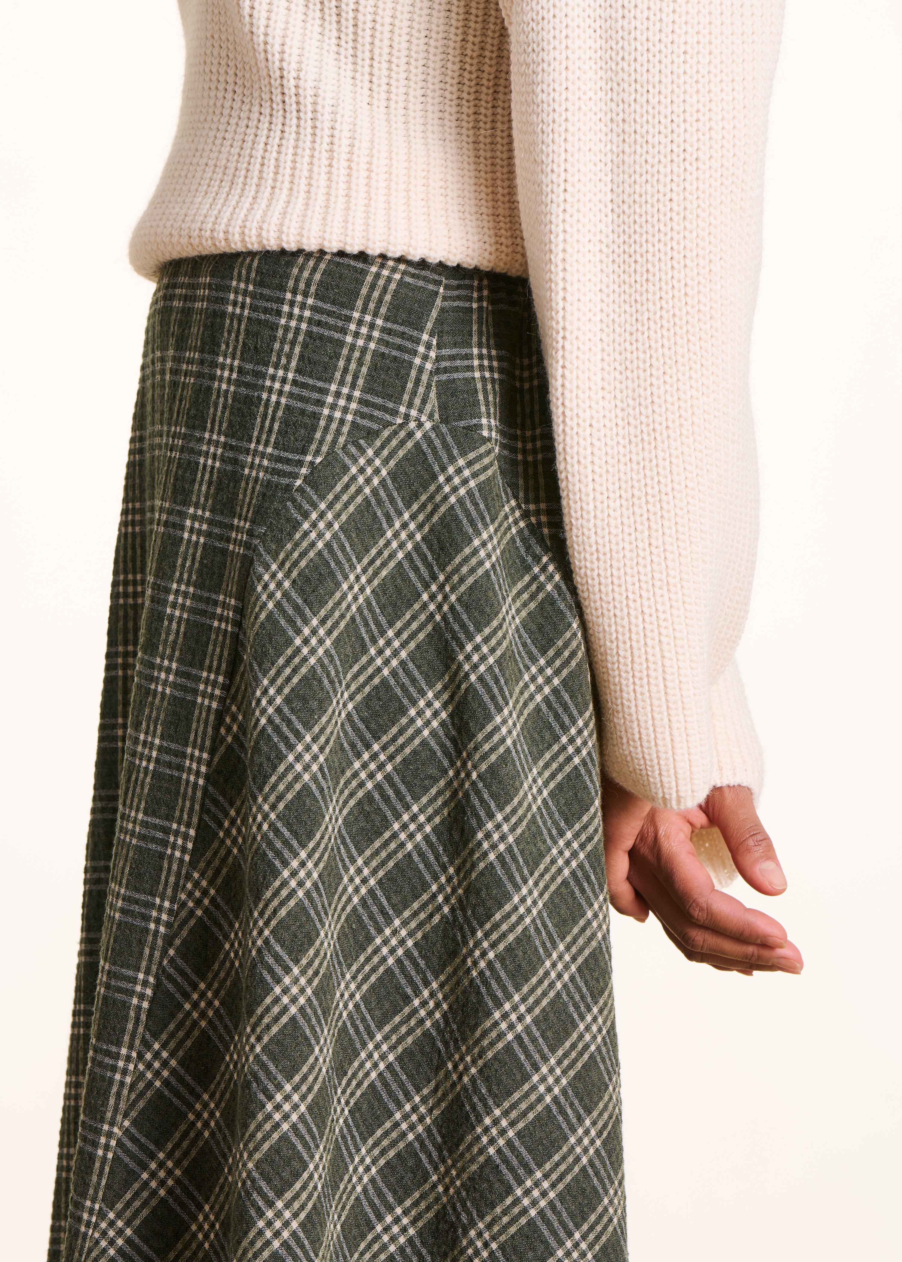 Jupe mi-longue à carreaux kaki