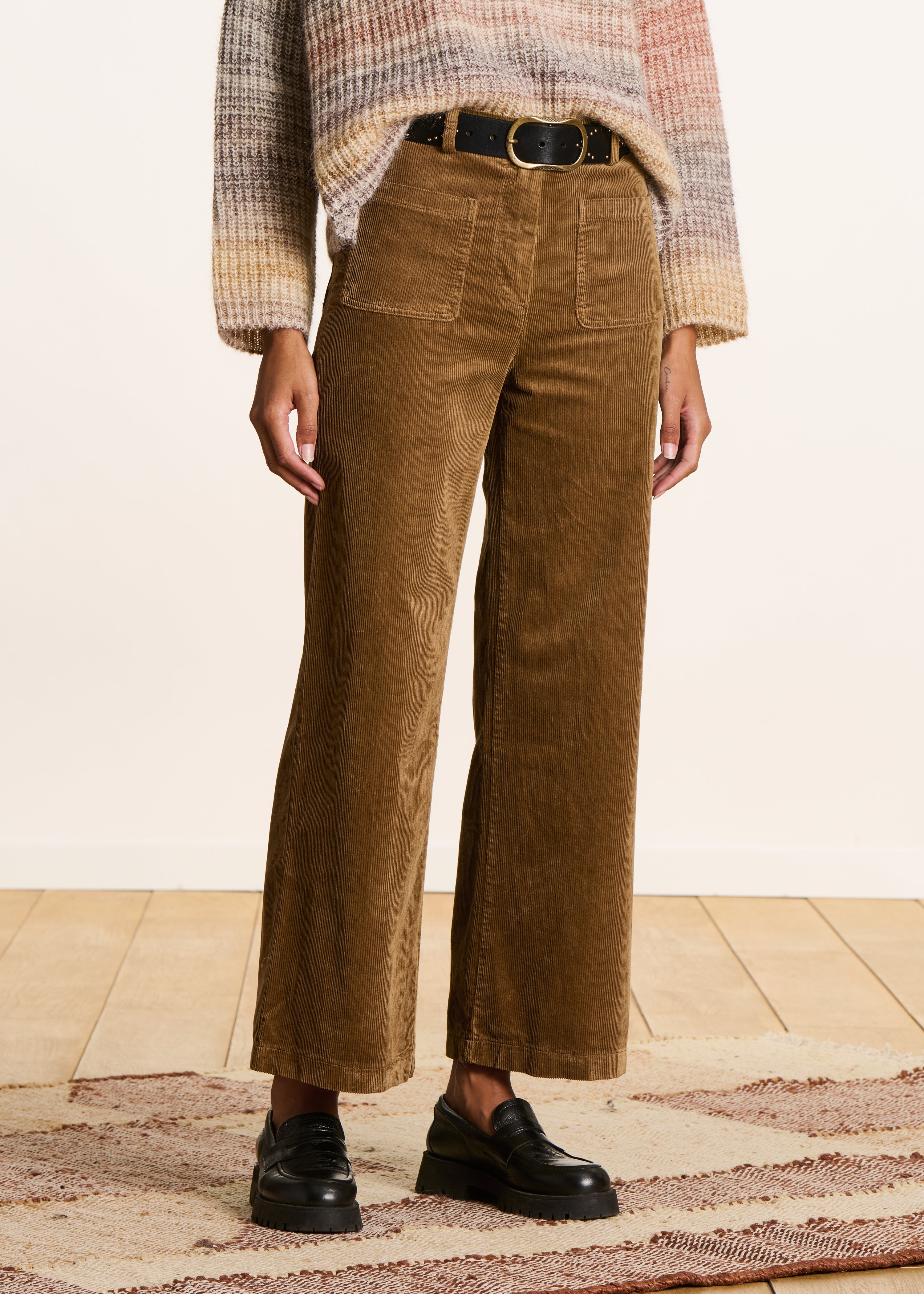 Pantalon large en velours marron taille haute