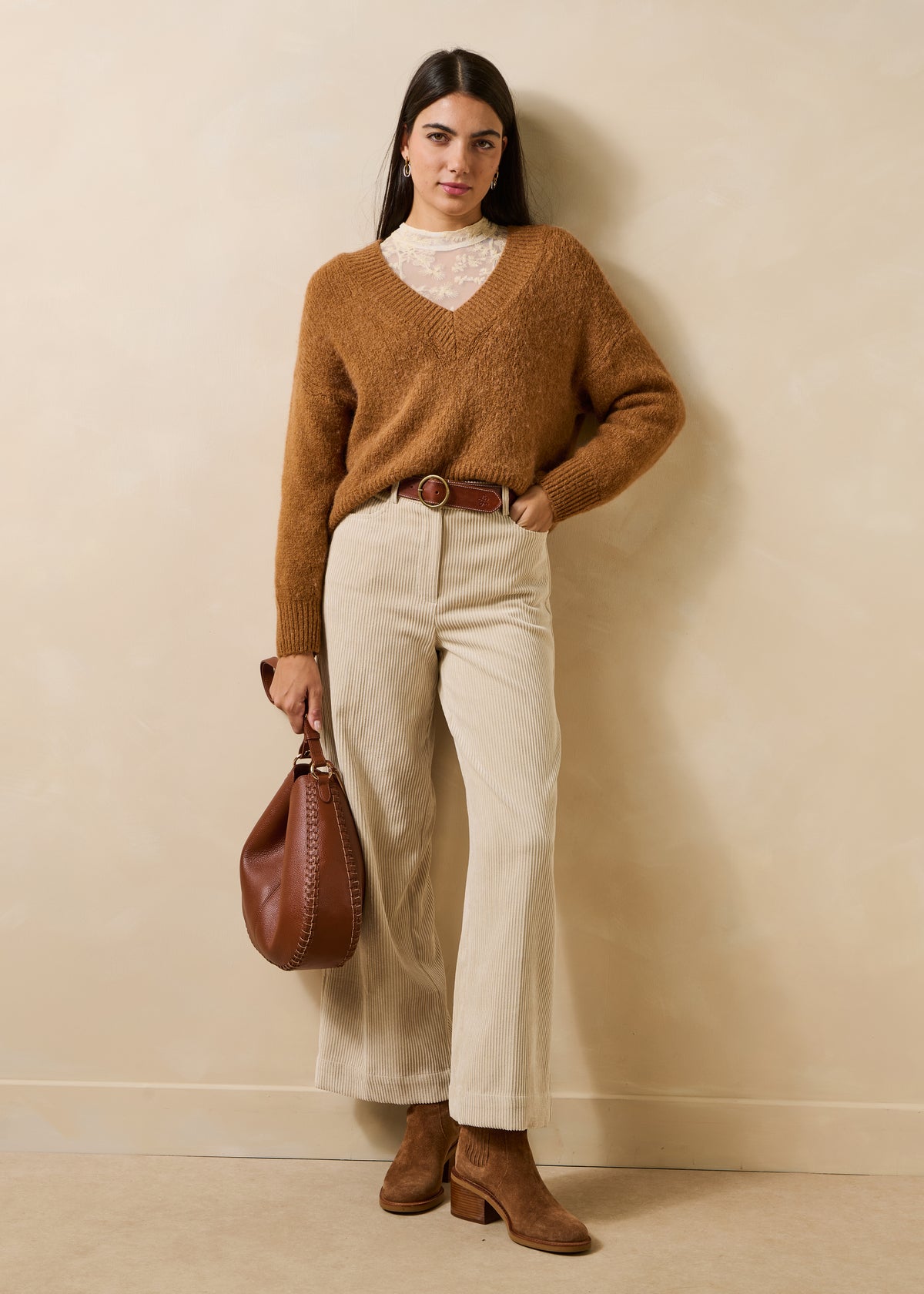 Pantalón ancho beige de pana acanalada