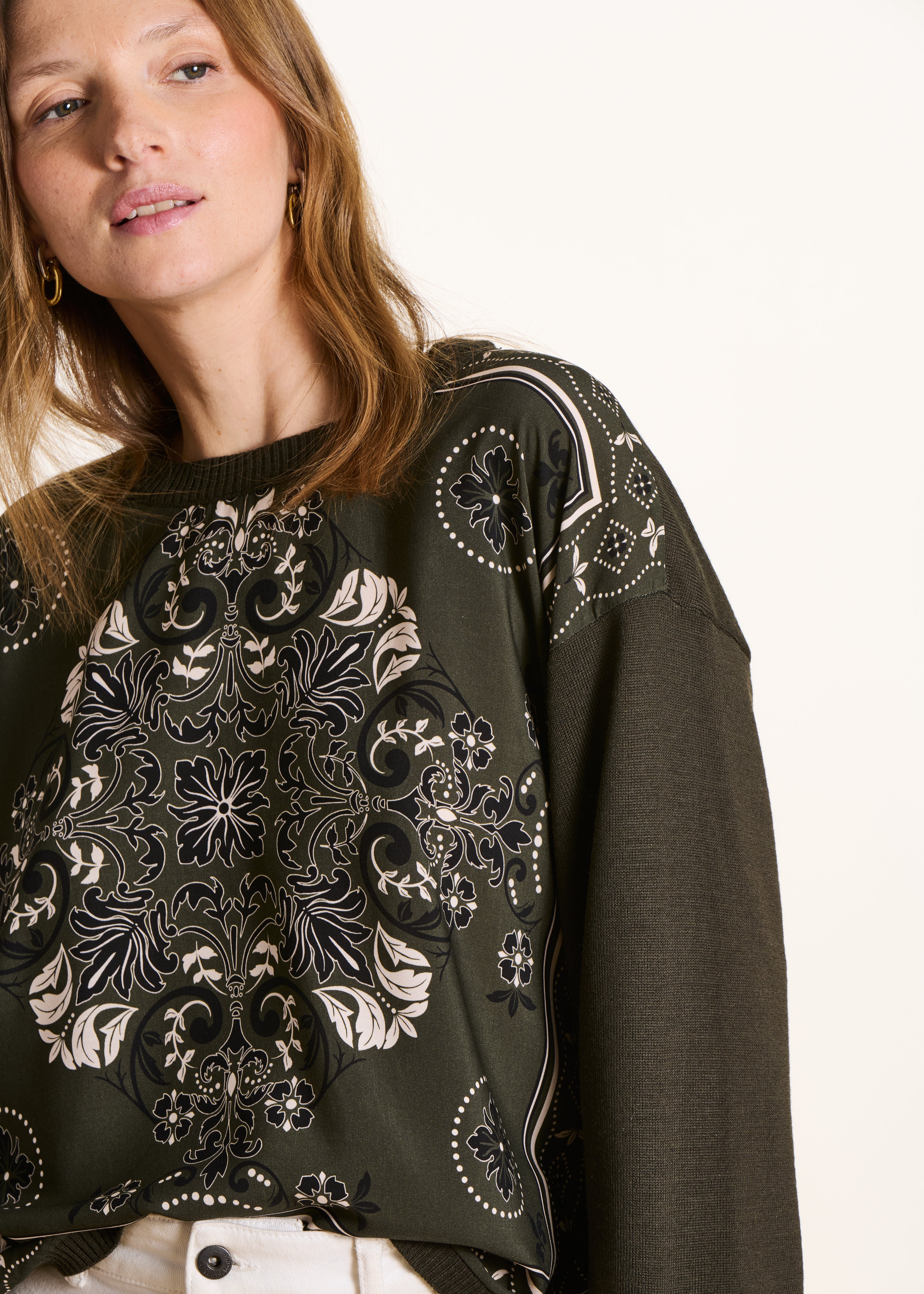 Khaki two-material wool sweater with scarf panel