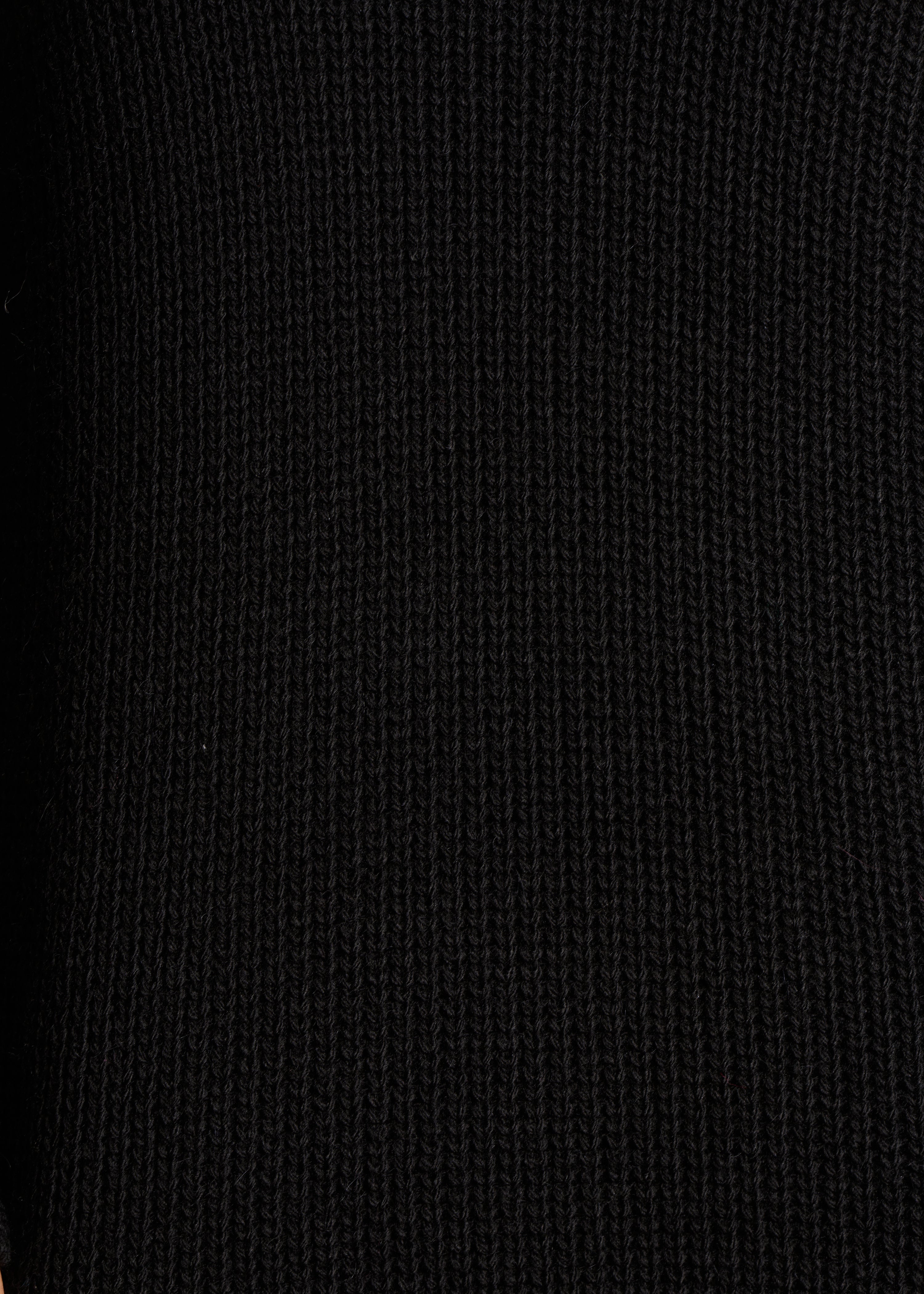 Kurzes Kleid aus schwarzer Maschenware mit langen Ärmeln