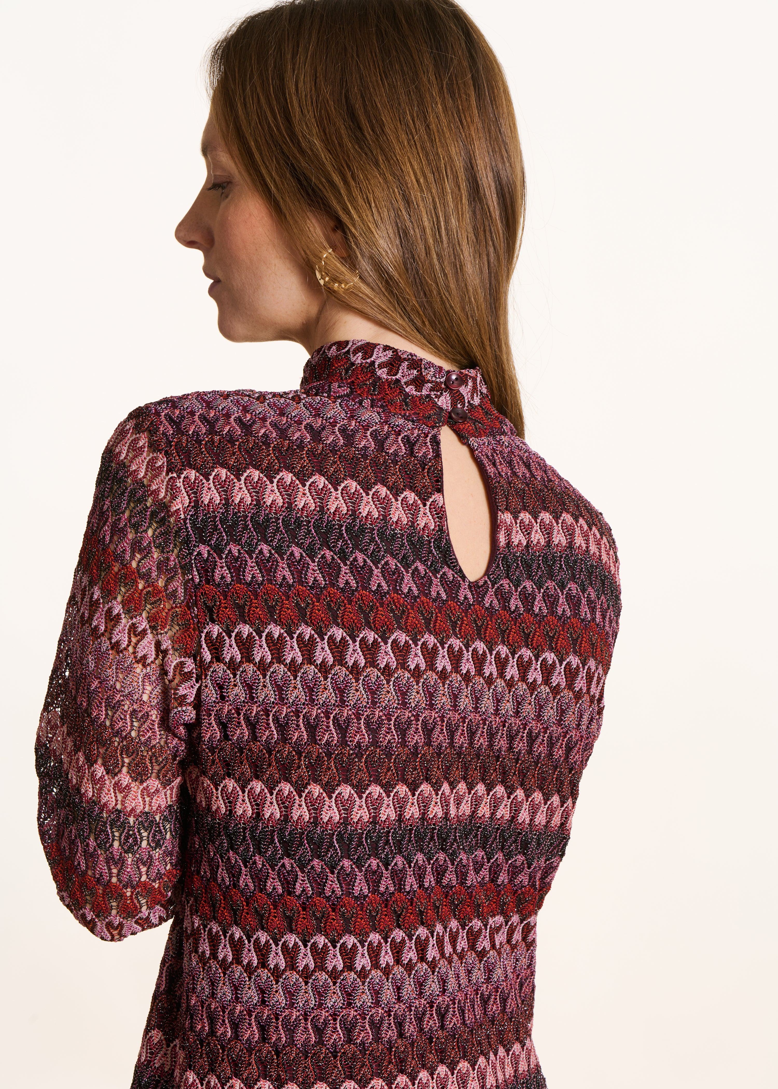 Robe longue rouge en crochet manches longues