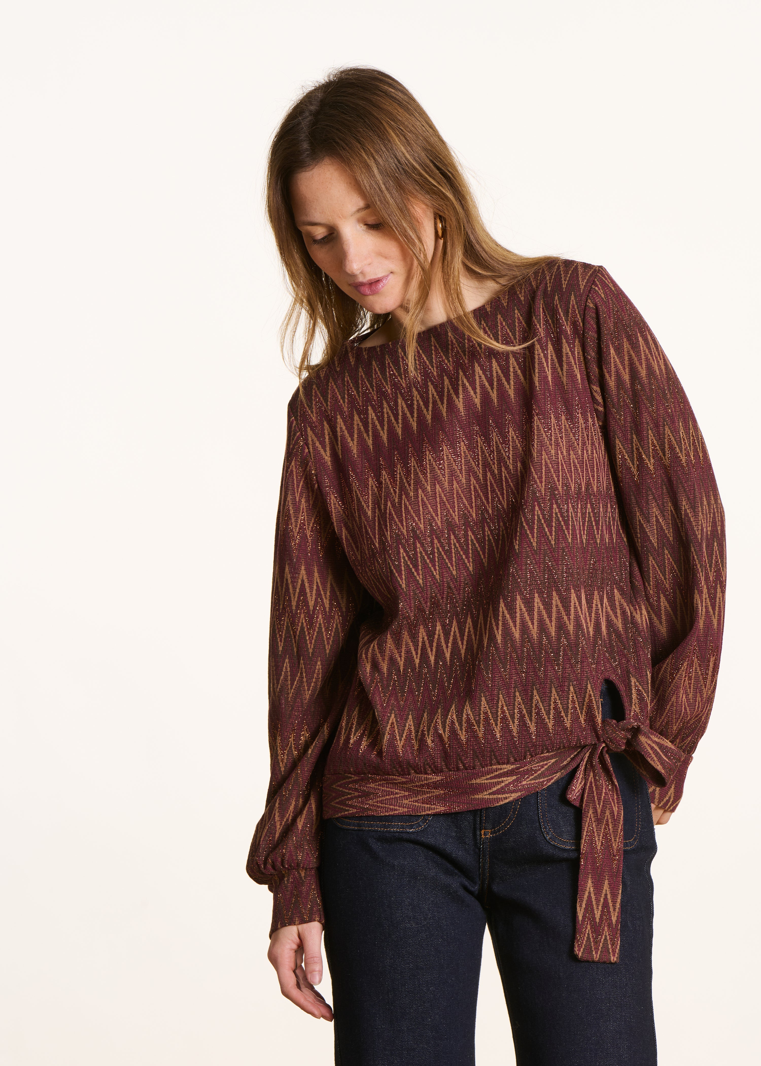 Oversized burgundy zigzag long sleeve T-shirt