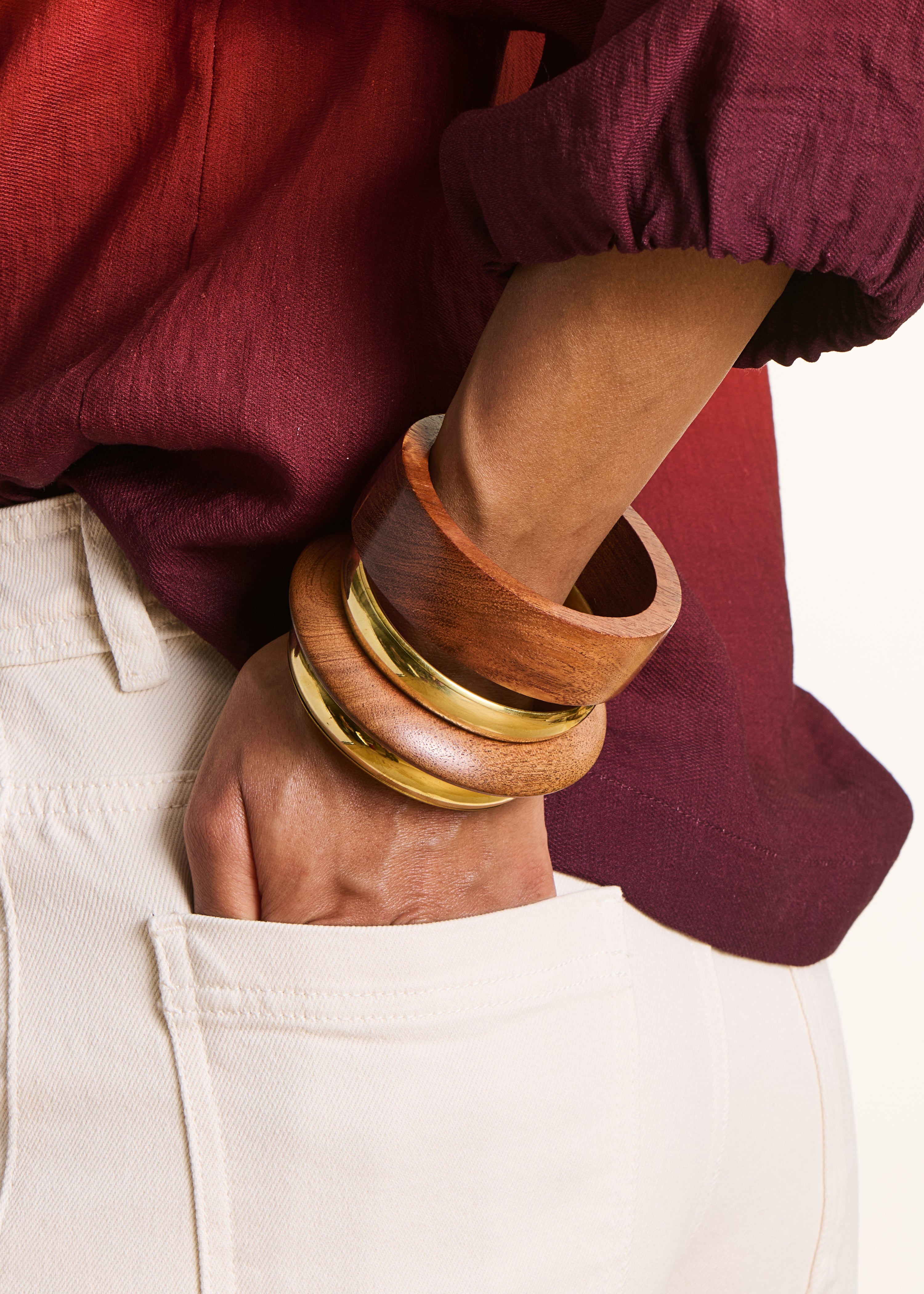 Mehrreihiges Holzarmband