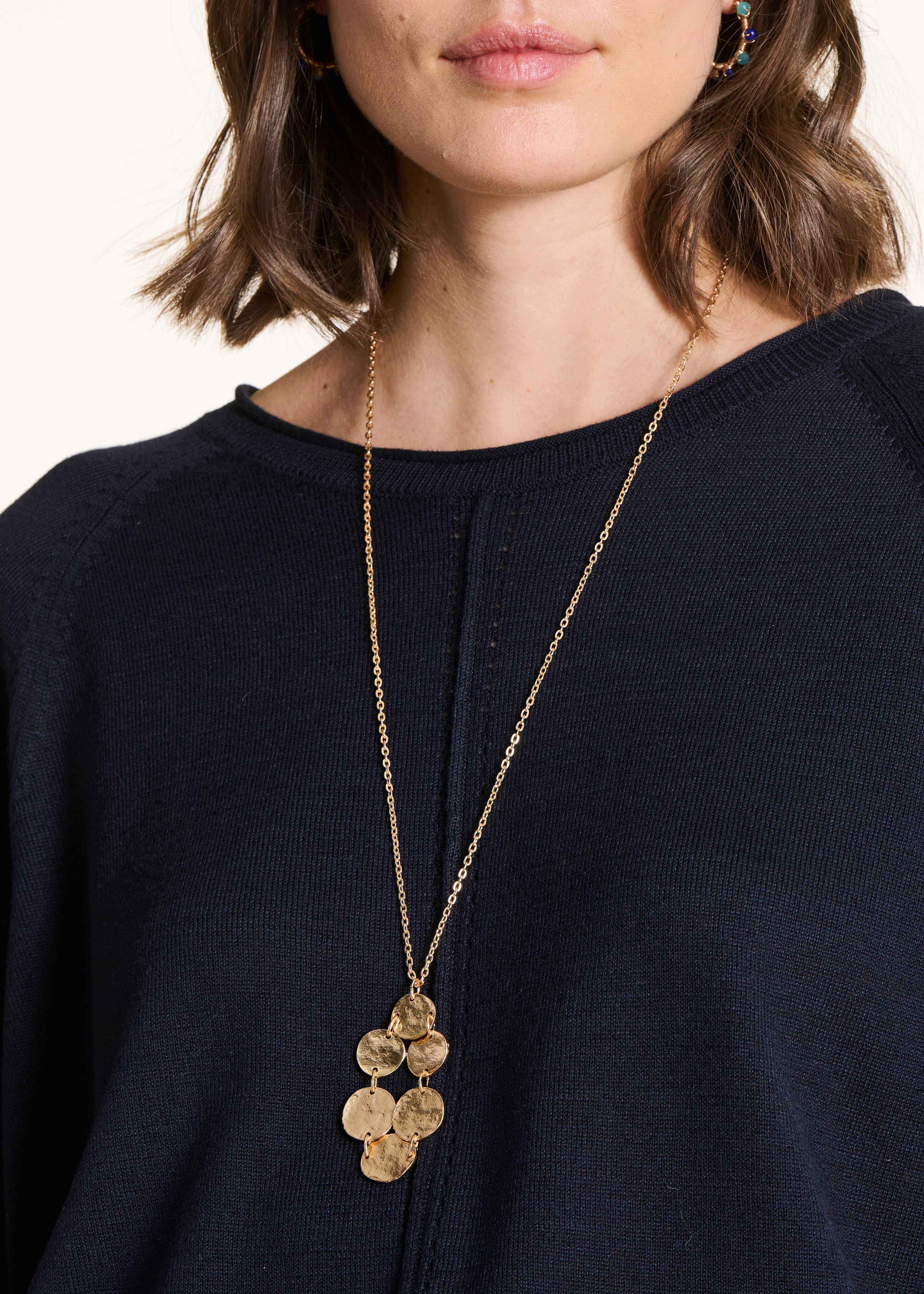 Geschmiedete goldene Halskette