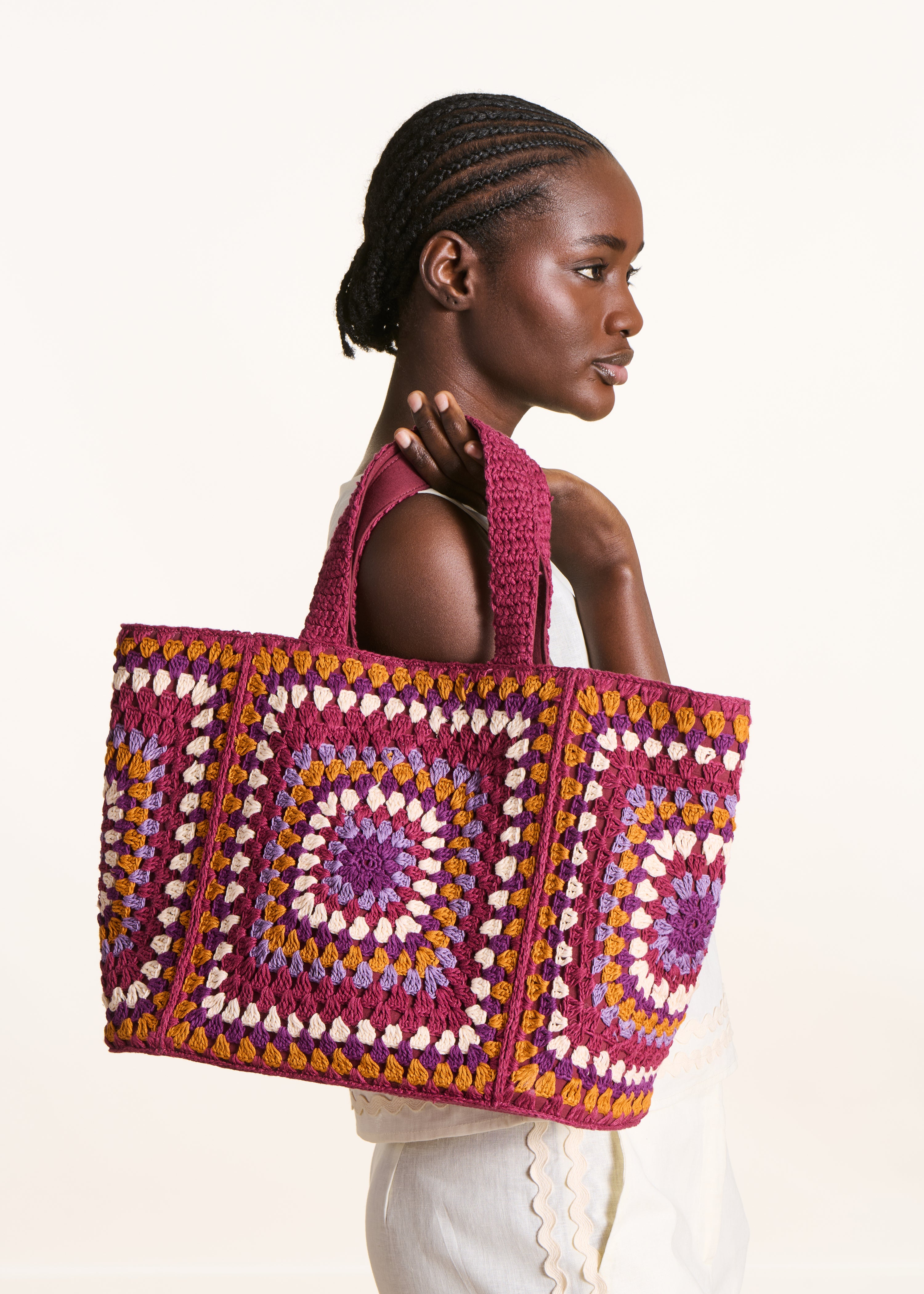 Borsa a sacco multicolore all'uncinetto in cotone