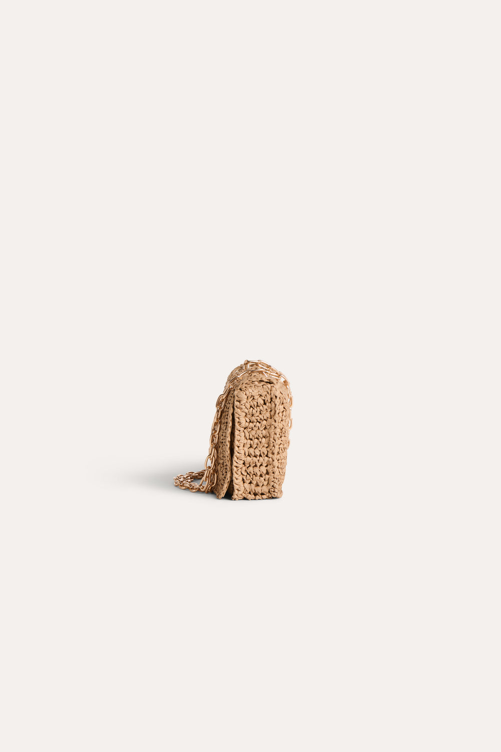 Beige straw shoulder bag