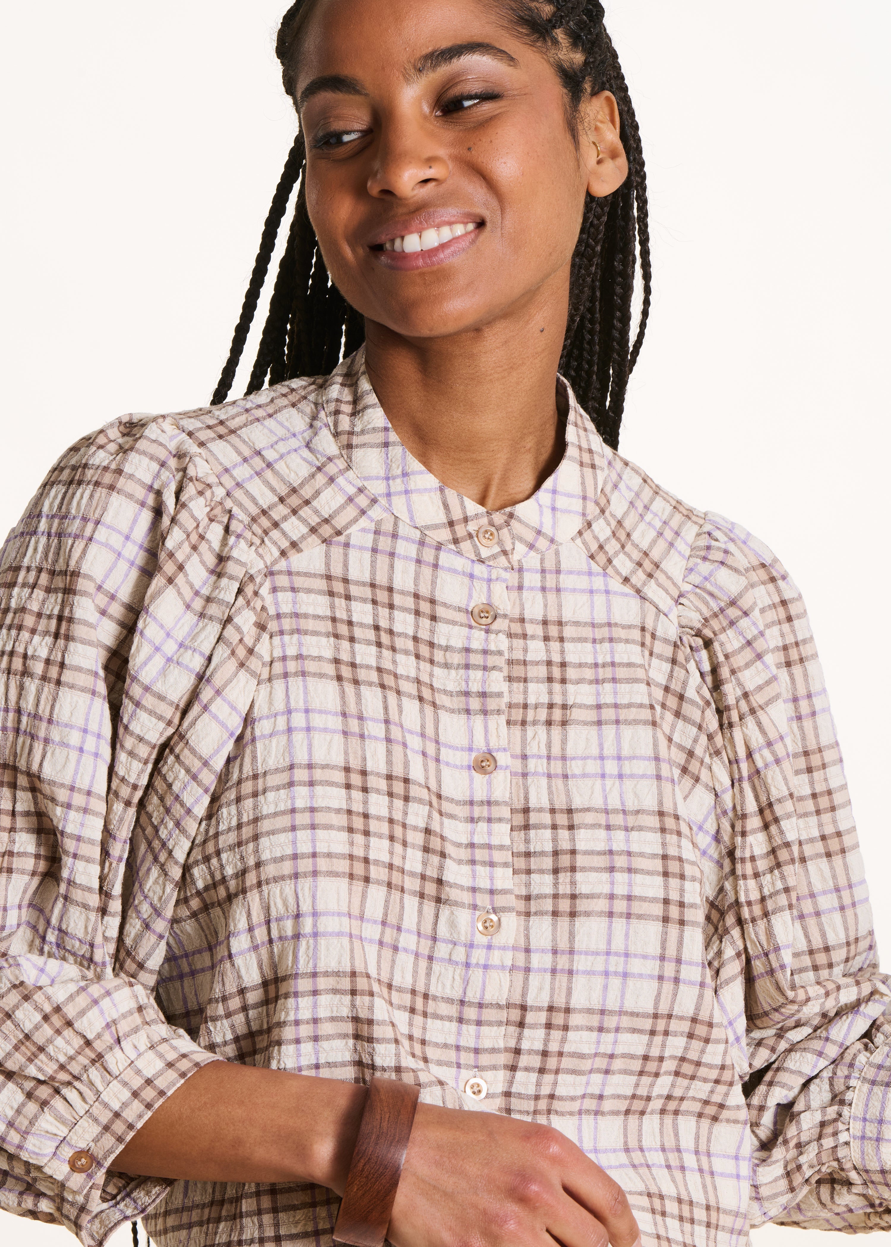 Chemise ample écrue à carreaux