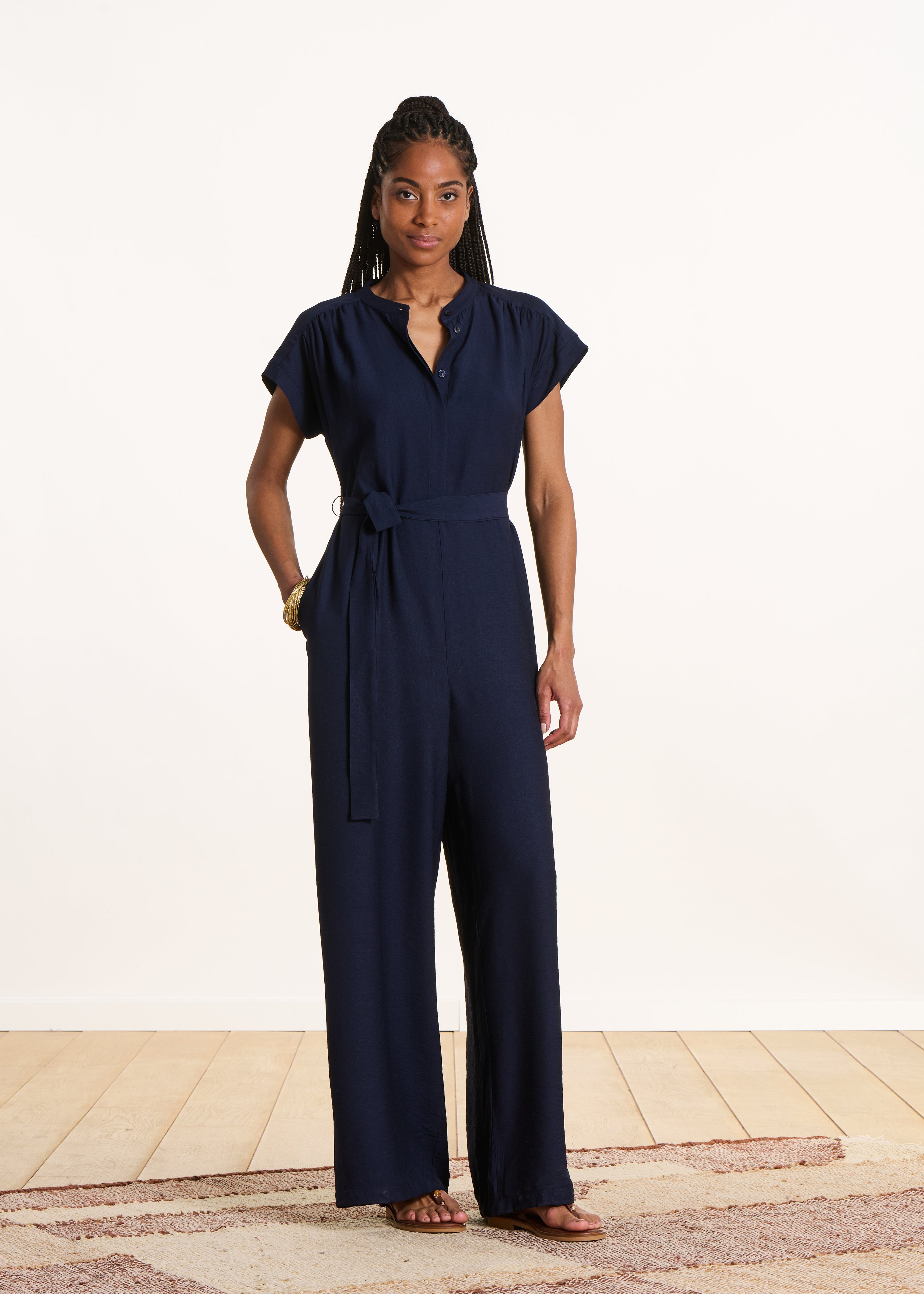Tuta pantalone blu navy maniche corte