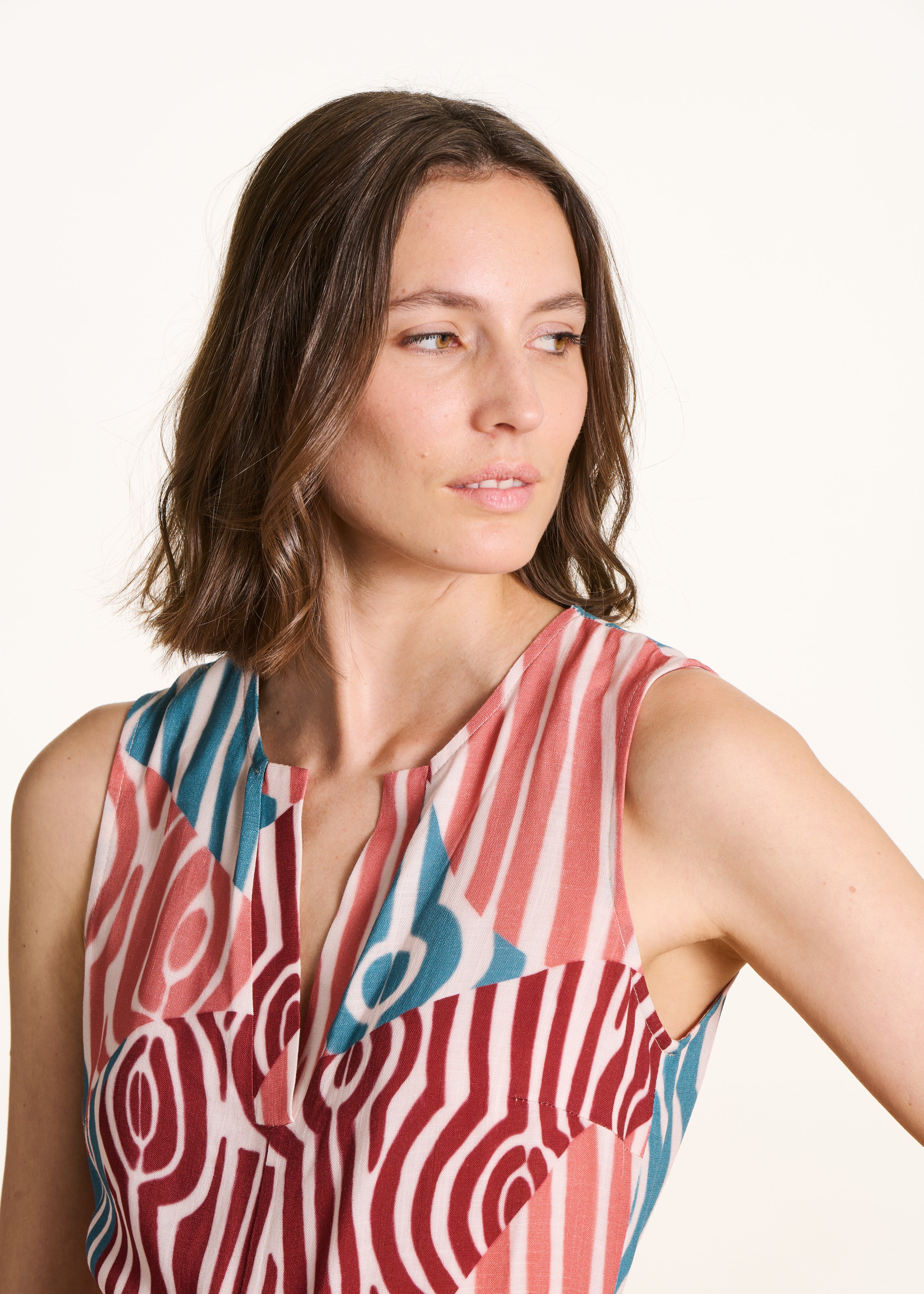 Brown and blue fluid jumpsuit with print