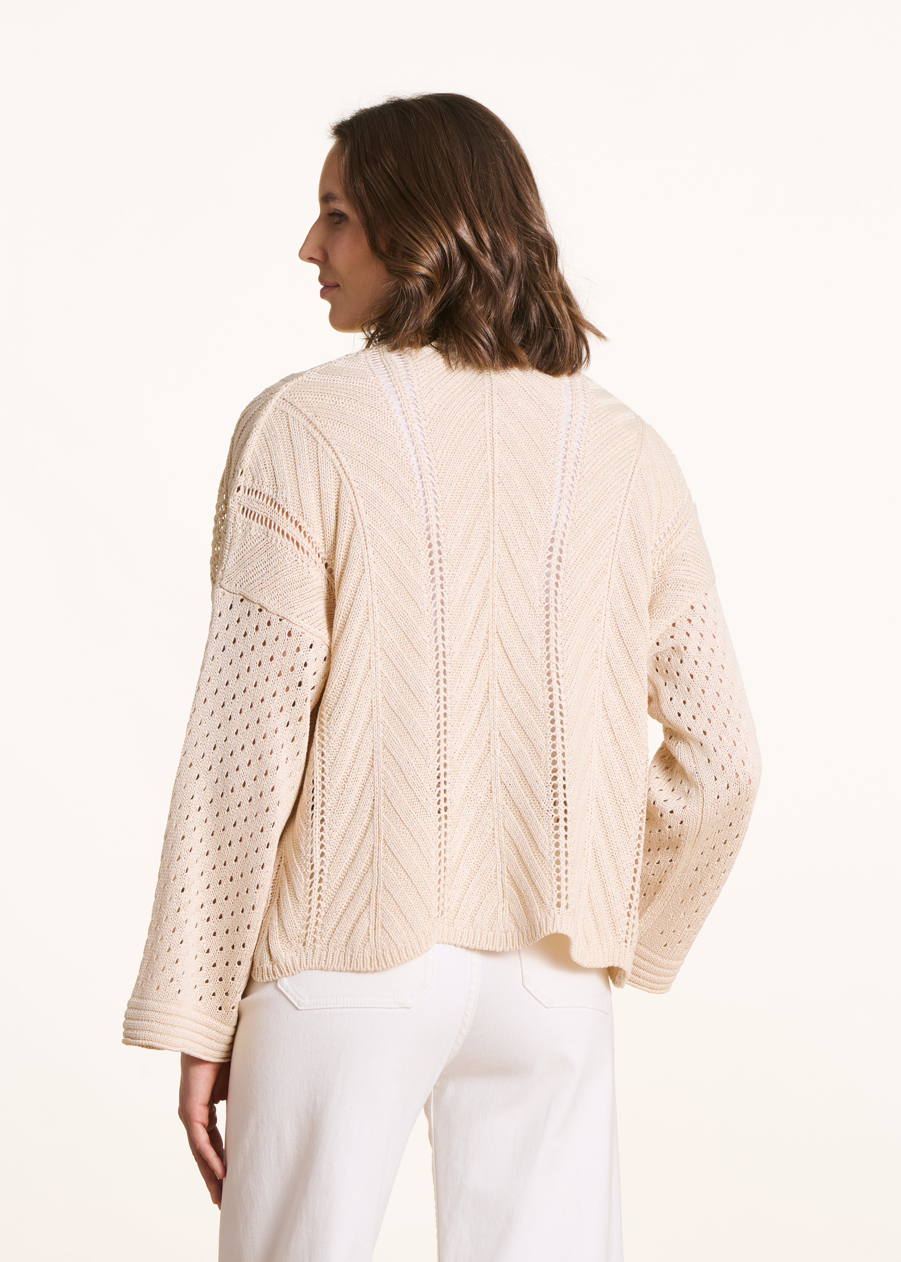 Gilet écru ouvert en maille crochet