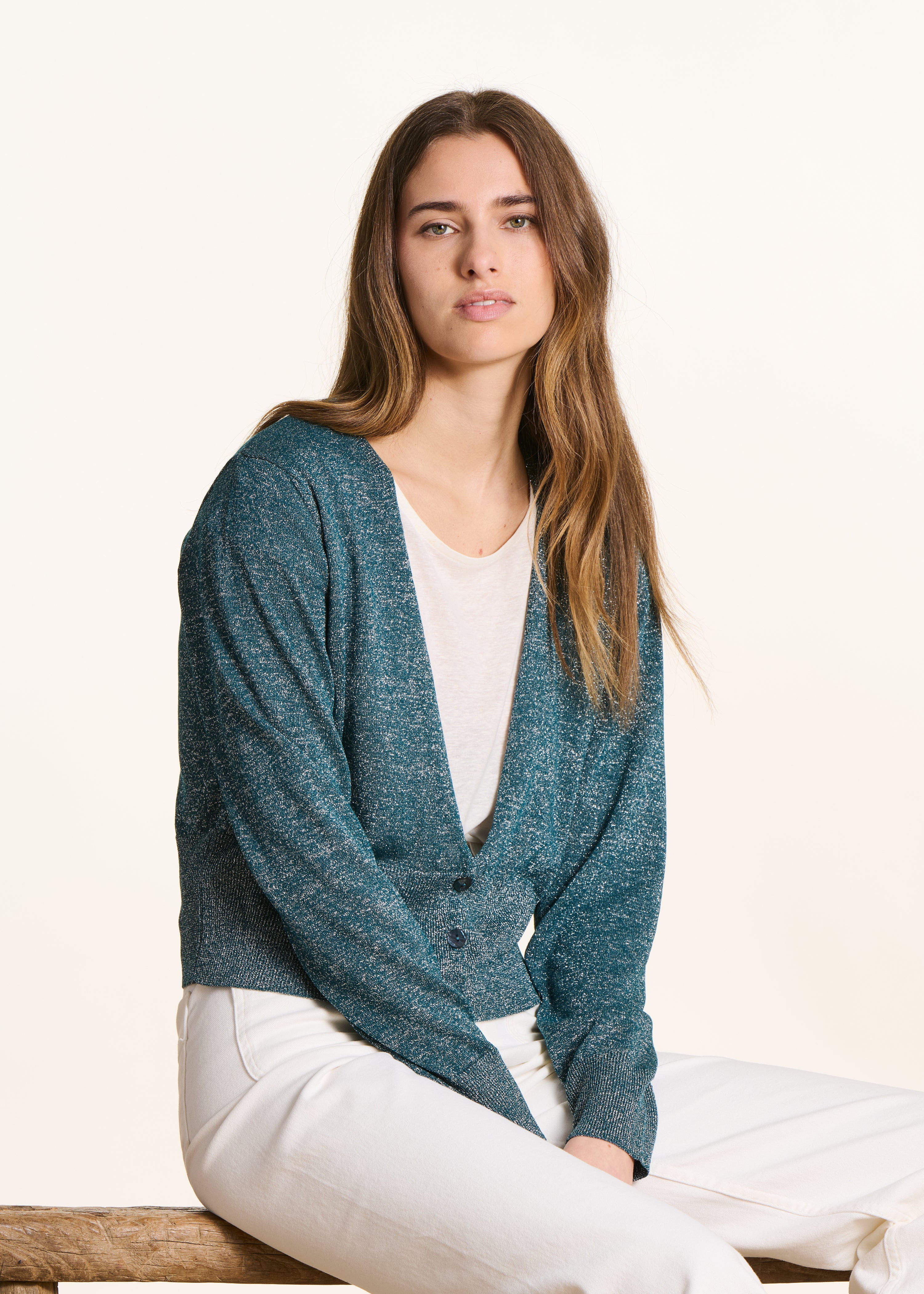 Petrolblauw gilet in fijne glanzende gebreide stof