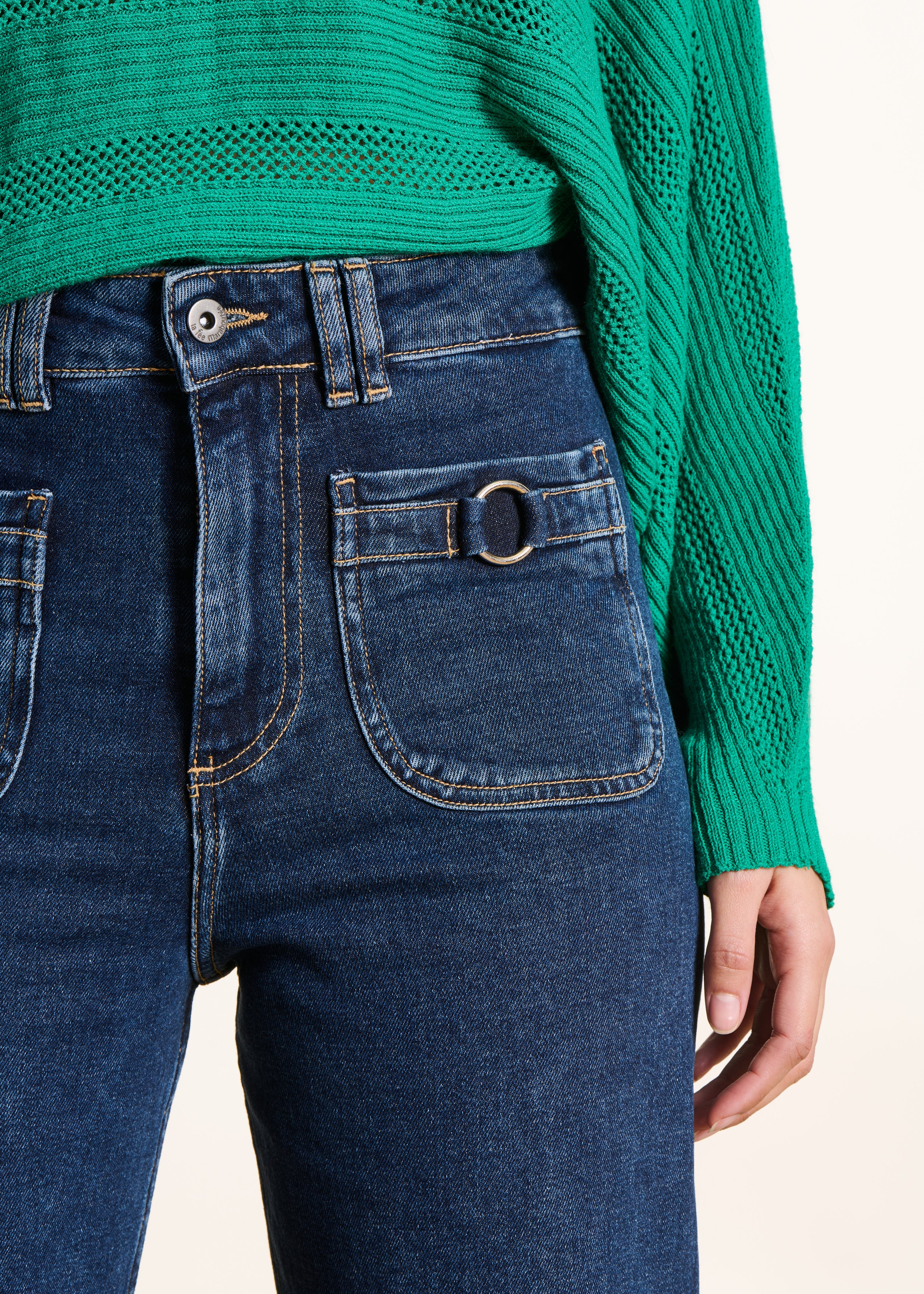 Jean droit taille haute en coton biologique