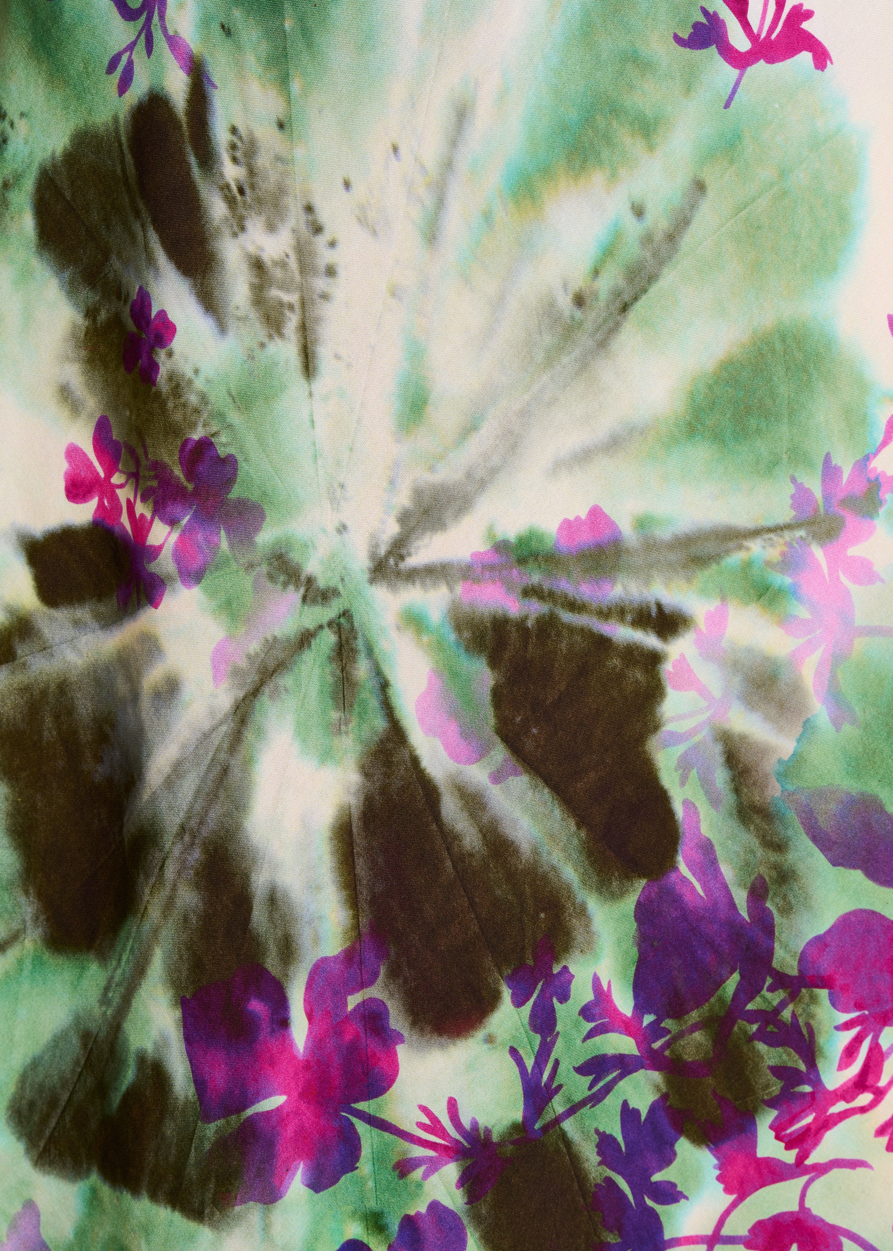 Lange rok in groen en roze met bloemenprint