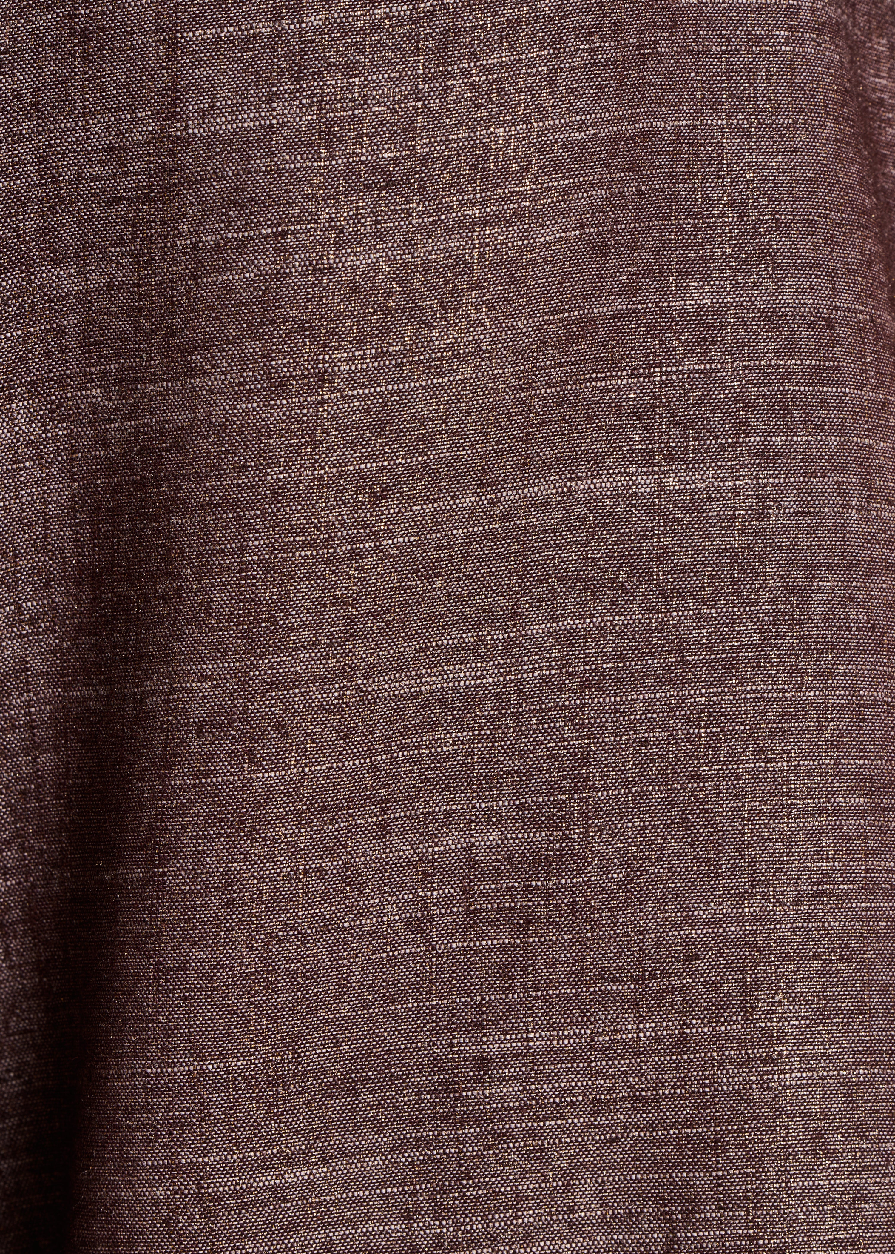 Weite, schimmernde braune Hose mit Bindegürtel