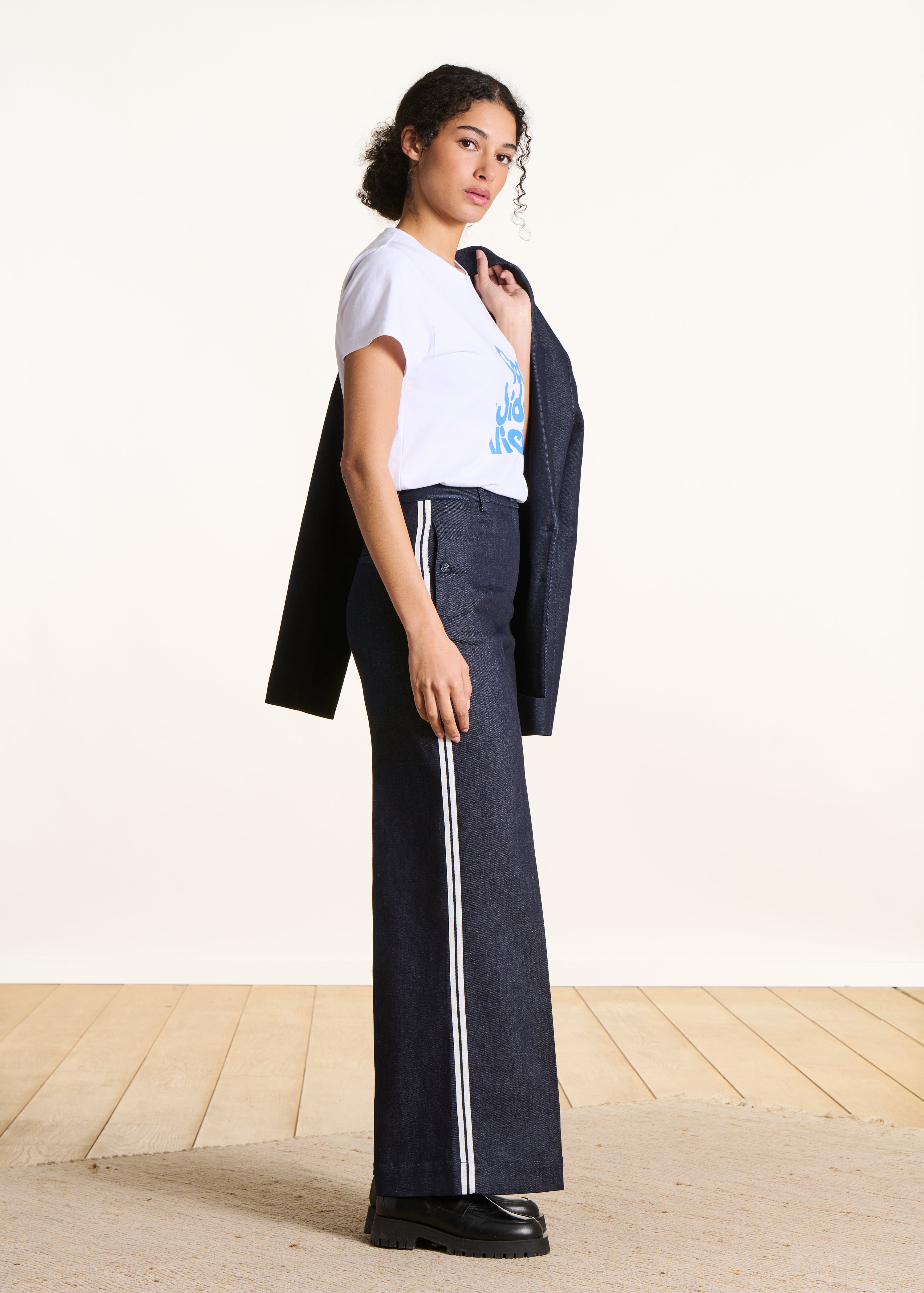 Pantalon droit en denim brut