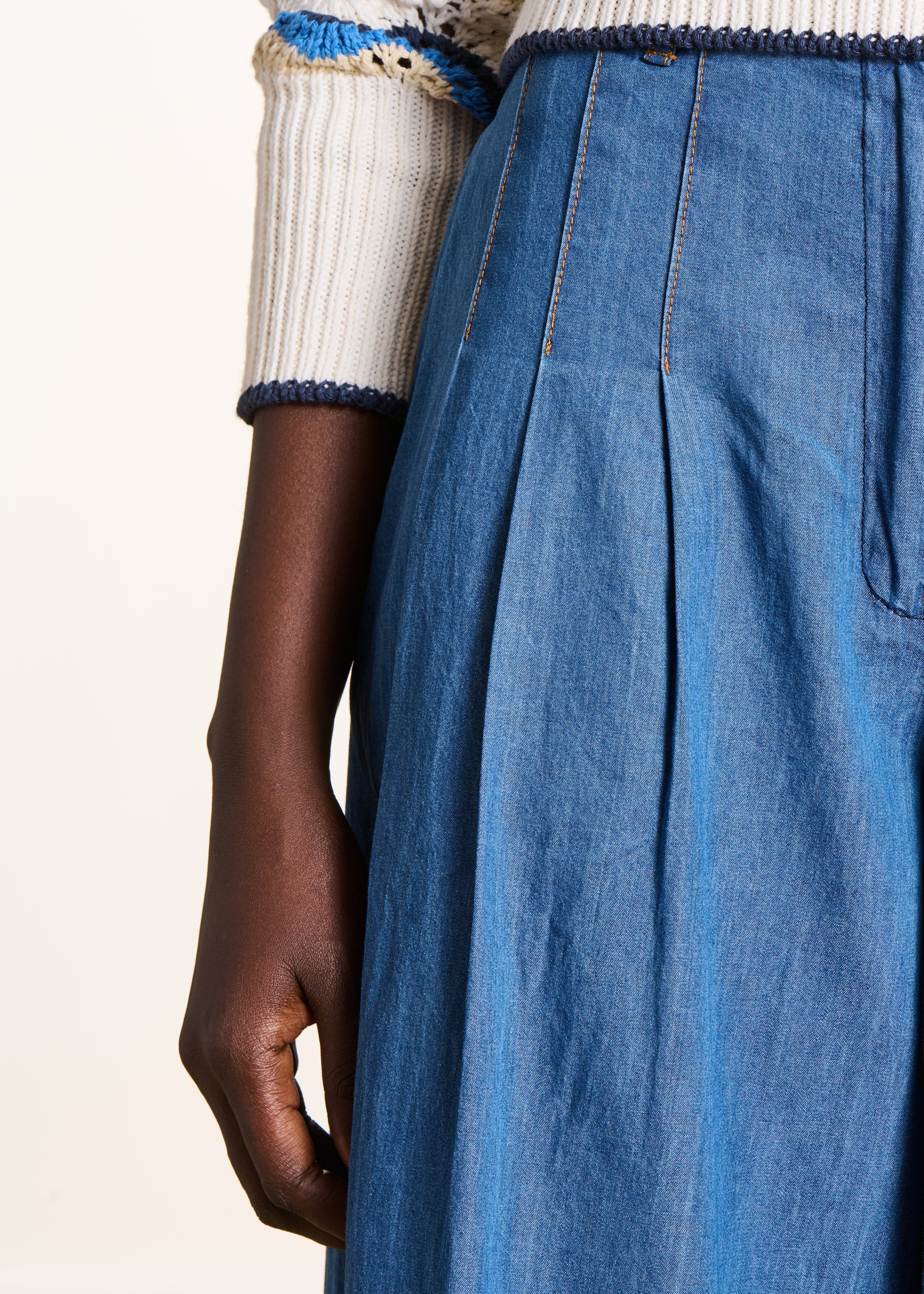 Wide 7/8-length trousers in soft denim